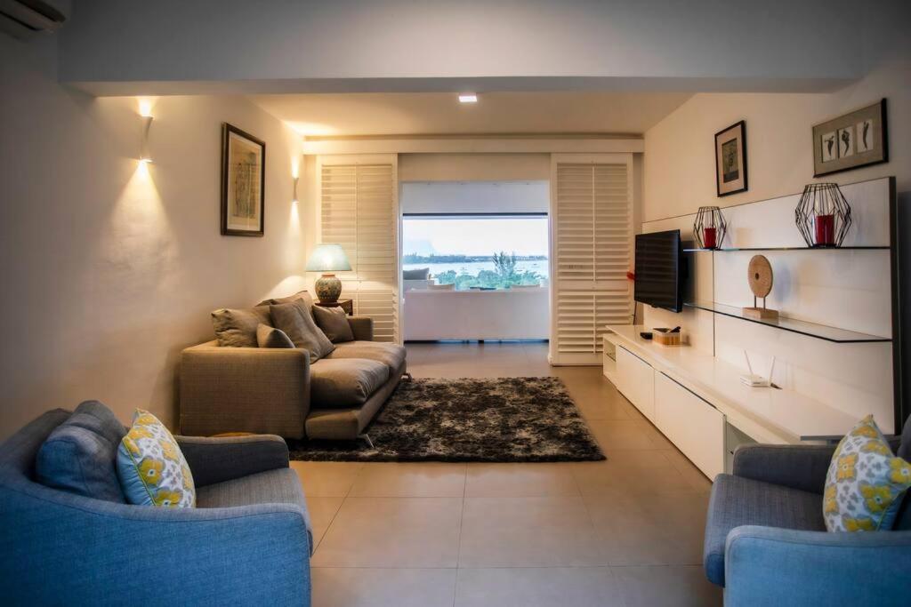 Modern Appartment - Sea Views Private Pool view 2