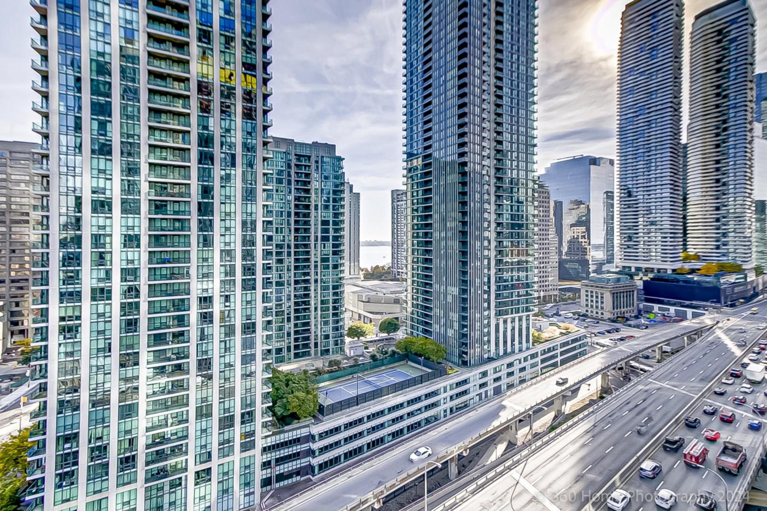 Globalstay Yonge St Condos
