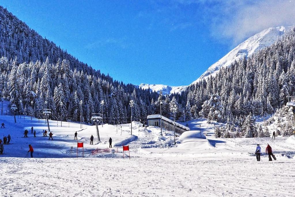 2BR Apartment Near Gondola by SI Stay
