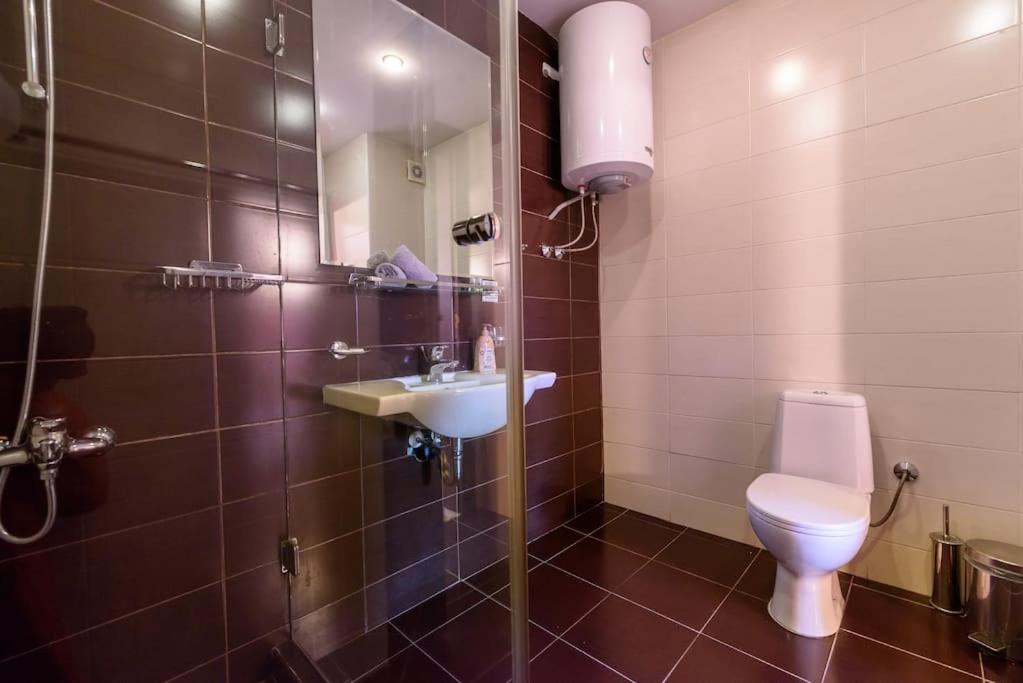 2BR Apartment Near Gondola by SI Stay