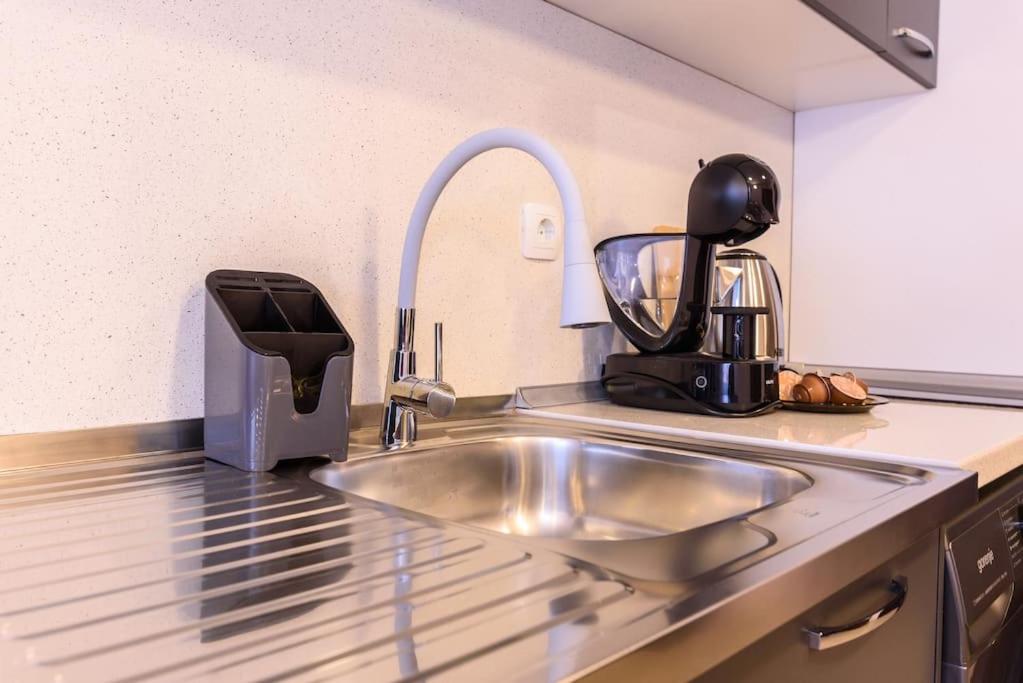 2BR Apartment Near Gondola by SI Stay