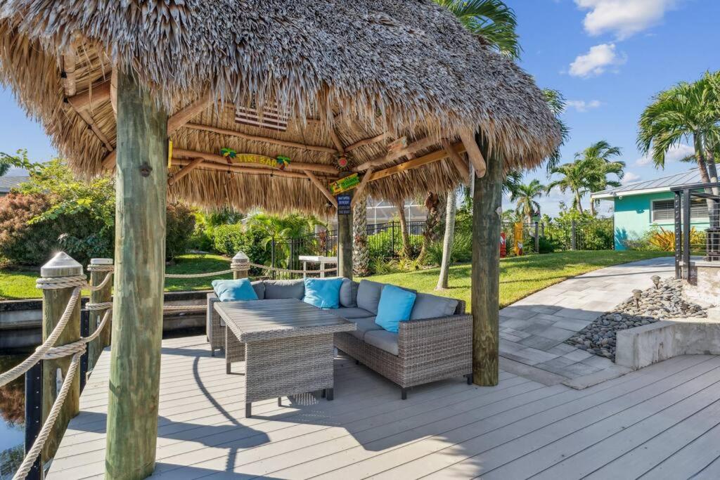 Villa Jaclyn - Gulf Access, Hot Tub & Pet Friendly view 4