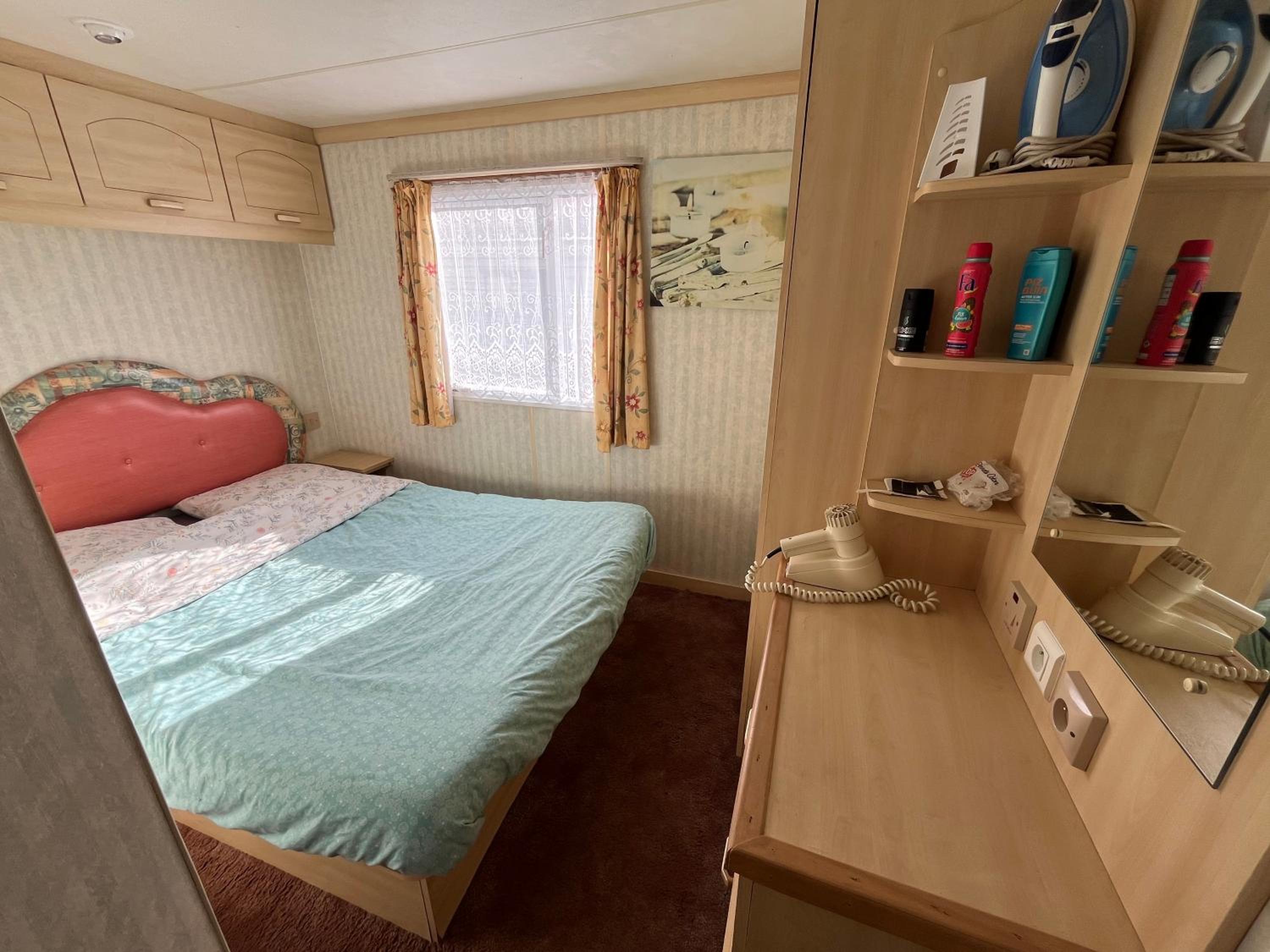 Caravane en pleine nature ferme proche de tout