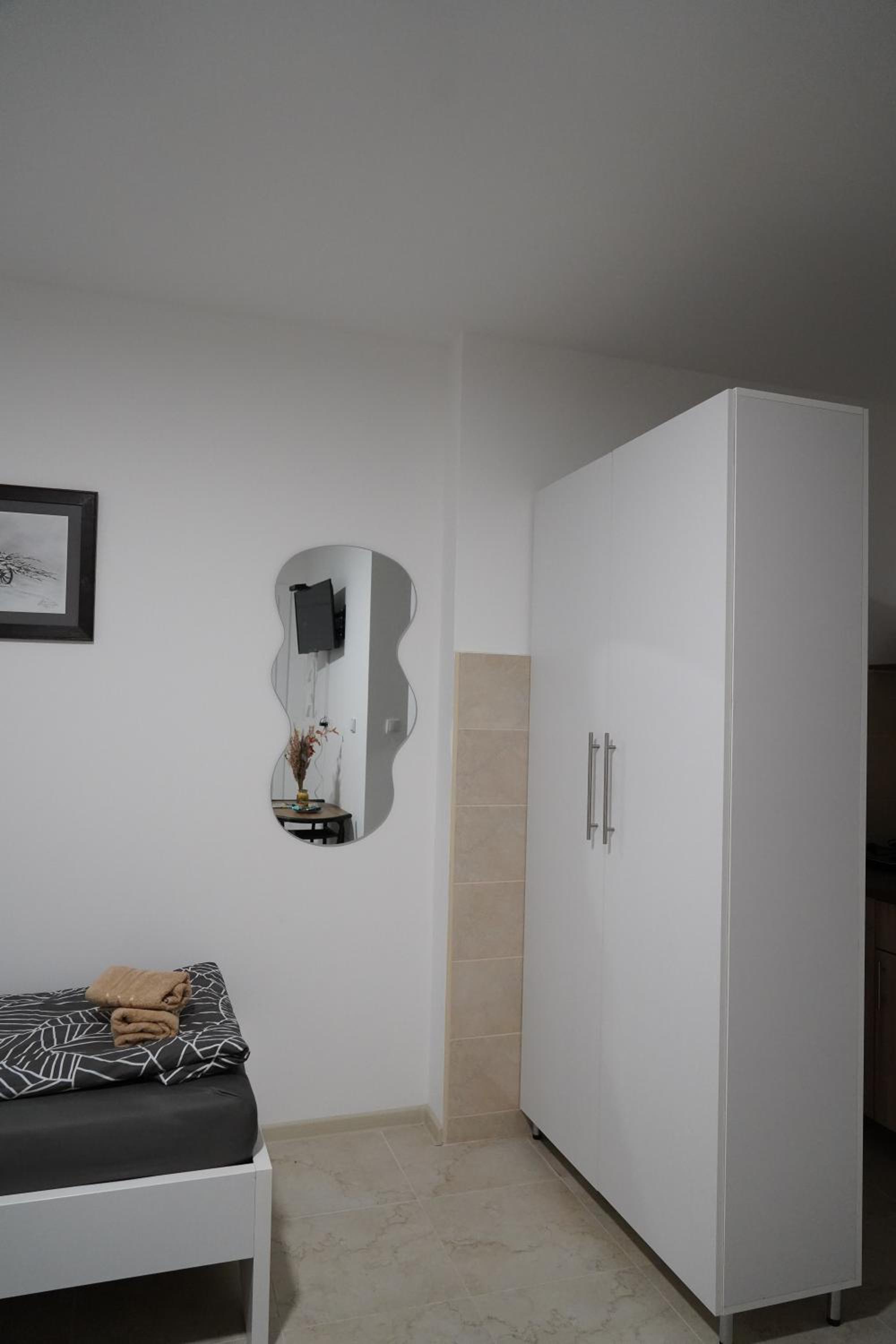 Photo 24