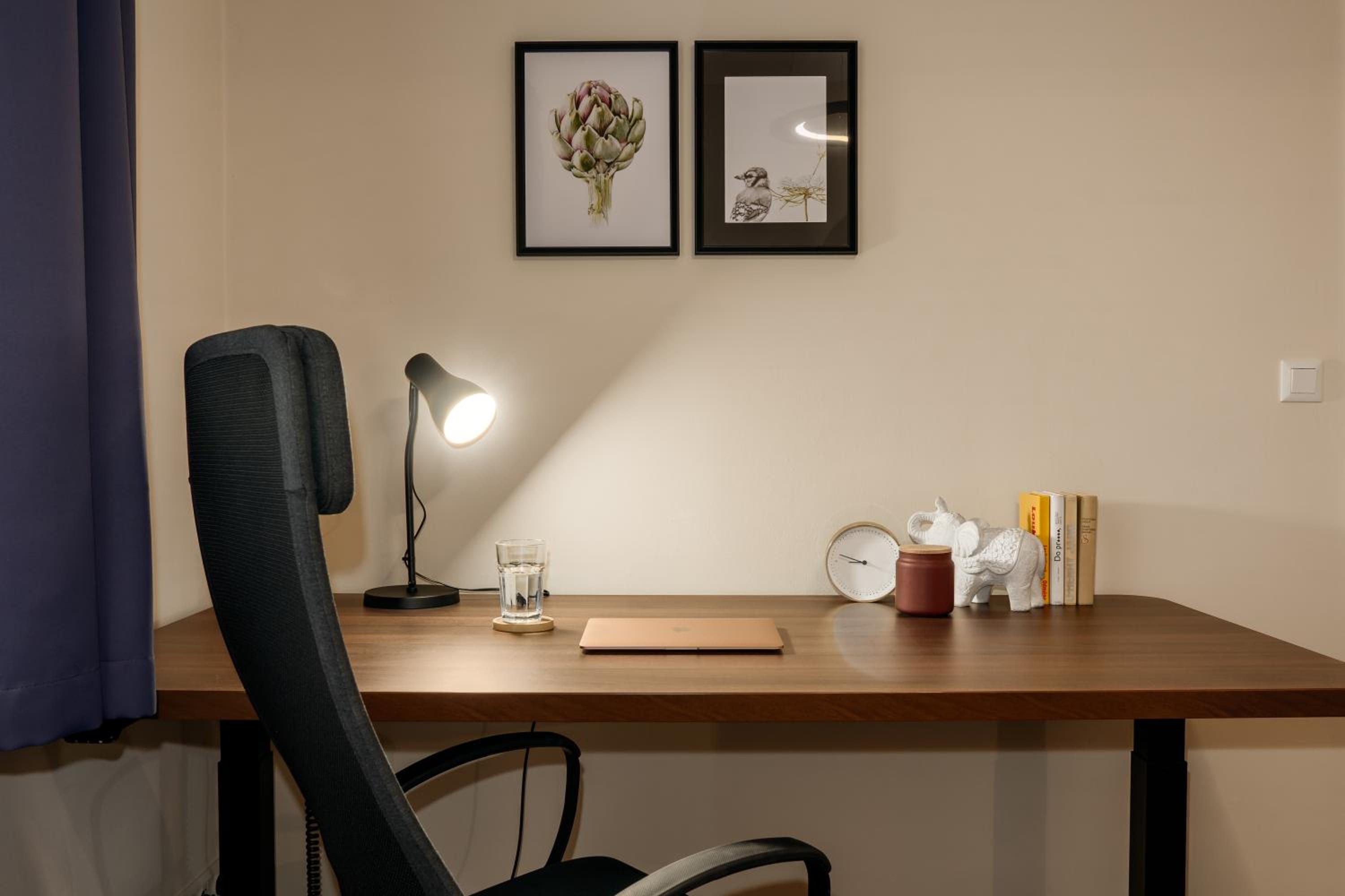 Prague Days - Family 2BDR Apt - AC - Darts - Netflix - Hip District