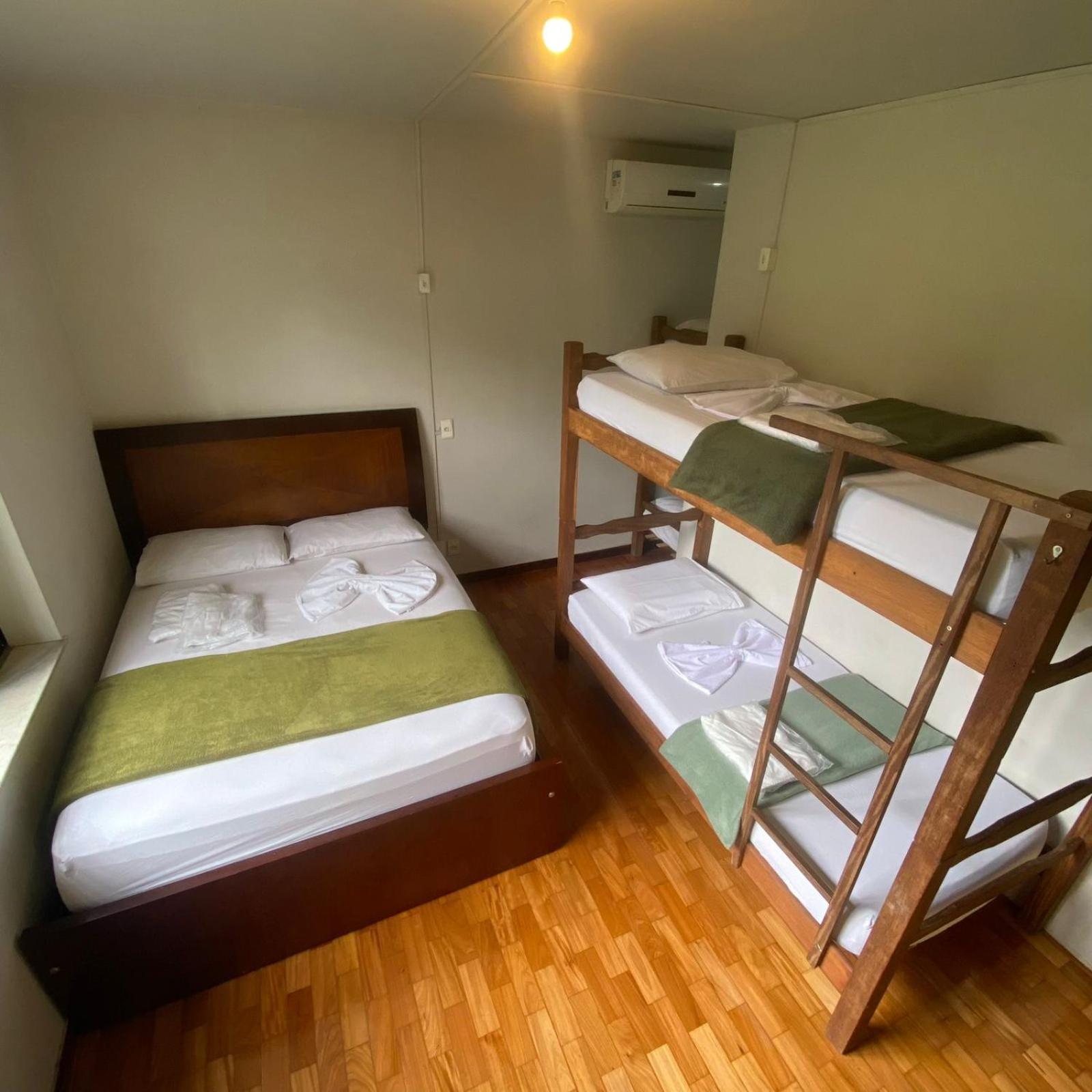 Da Orla Pampulha Hostel