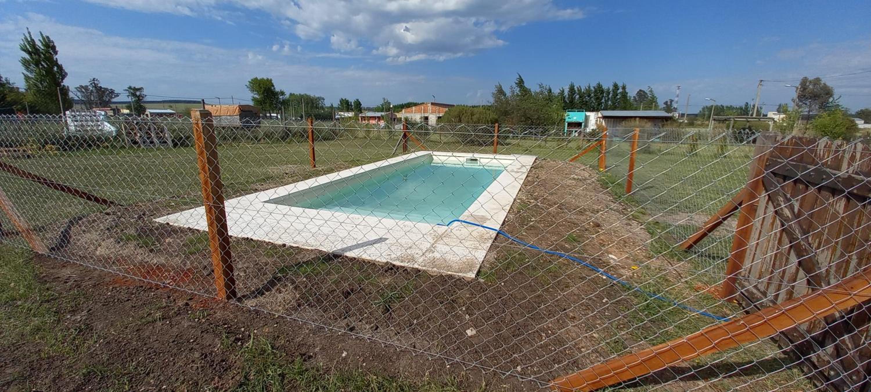 Casa quinta con pileta - Gardey