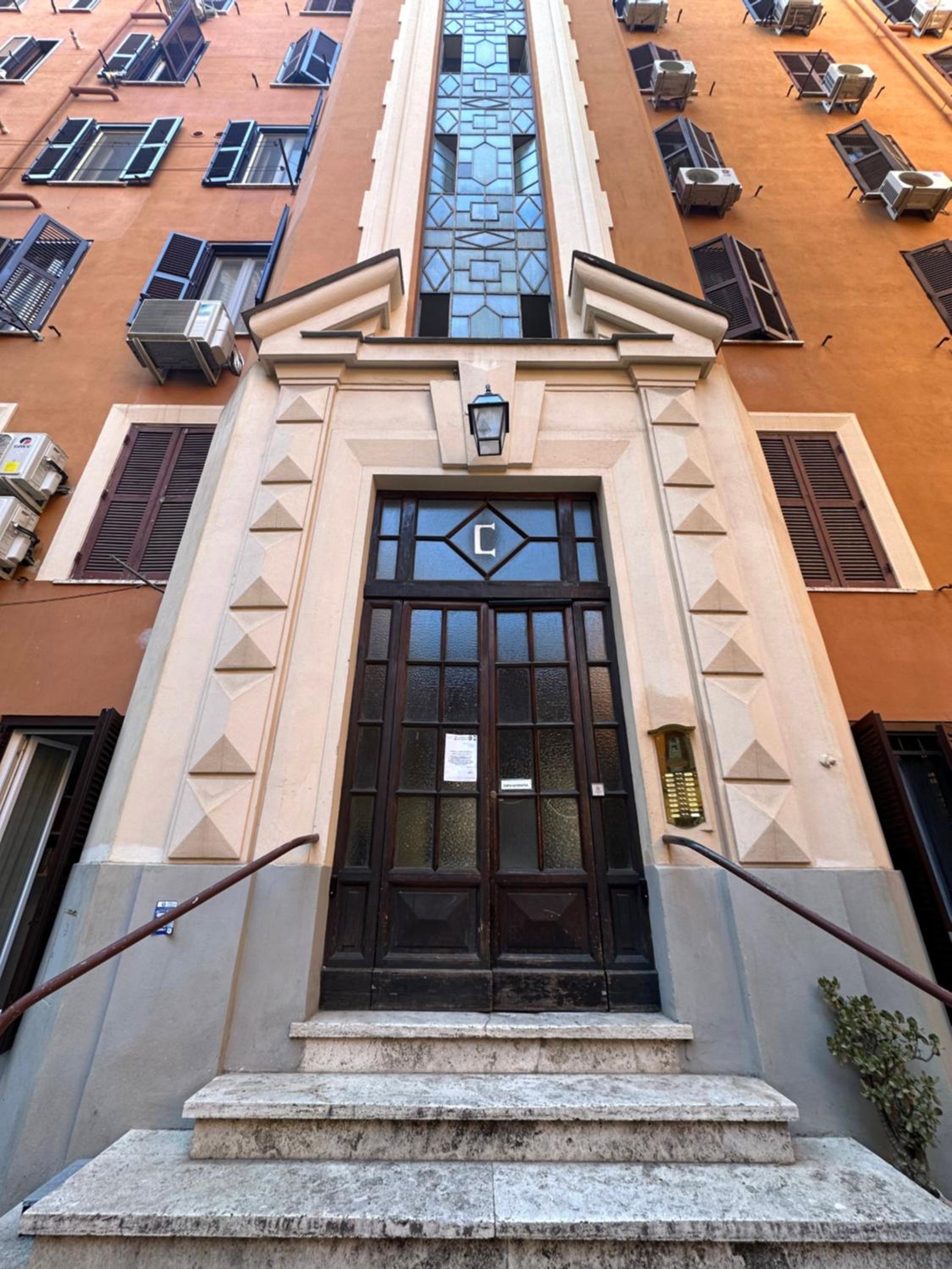 Cozy Enna Rooms - Metro Re di Roma
