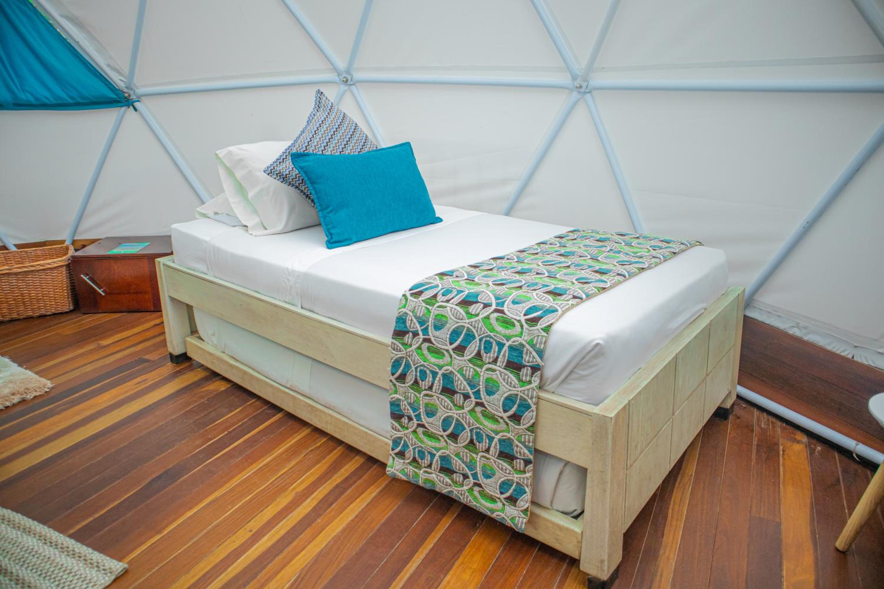 Glamping - Centro Vacacional Comfandi Lago Calima