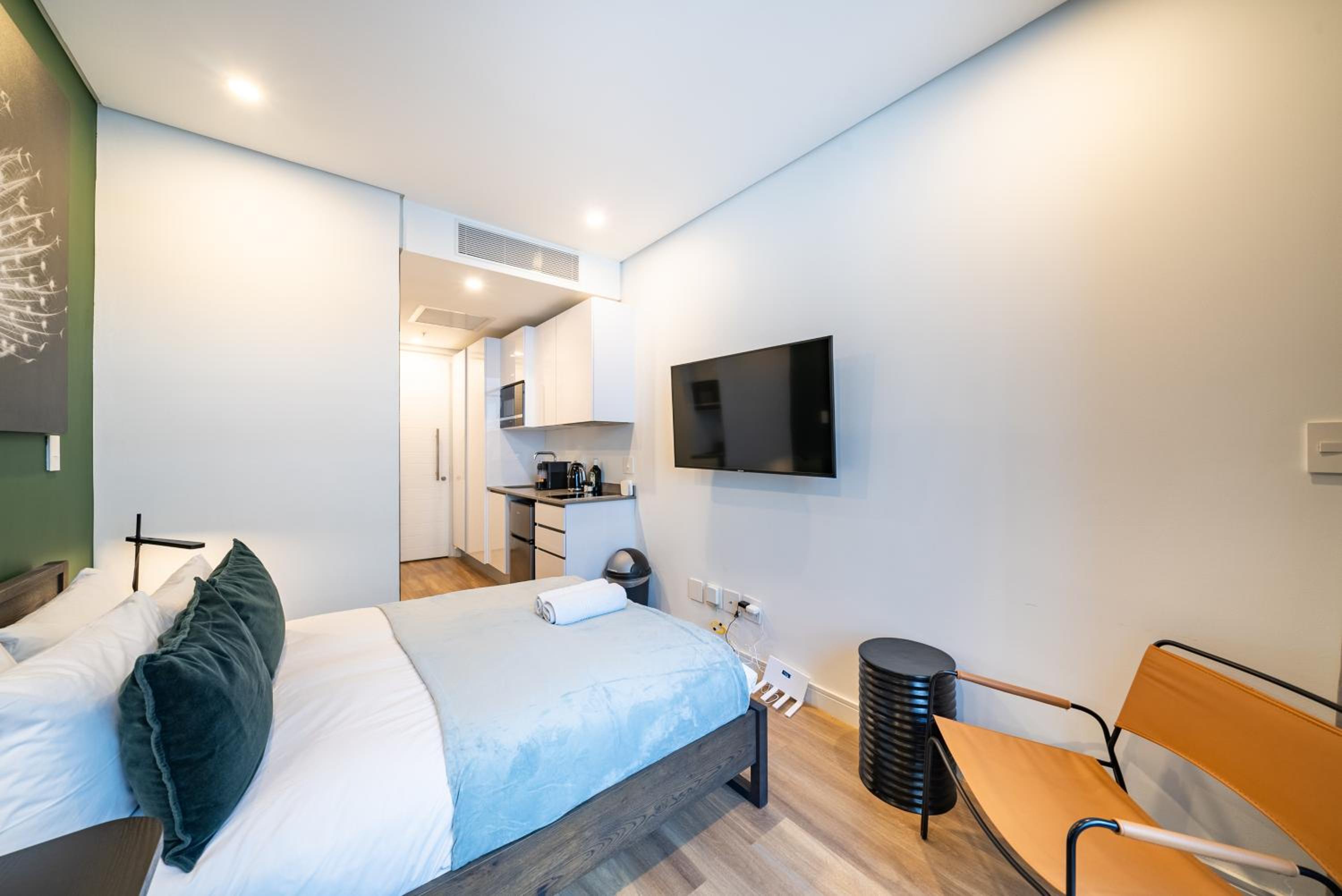 Illovo Central Apartments