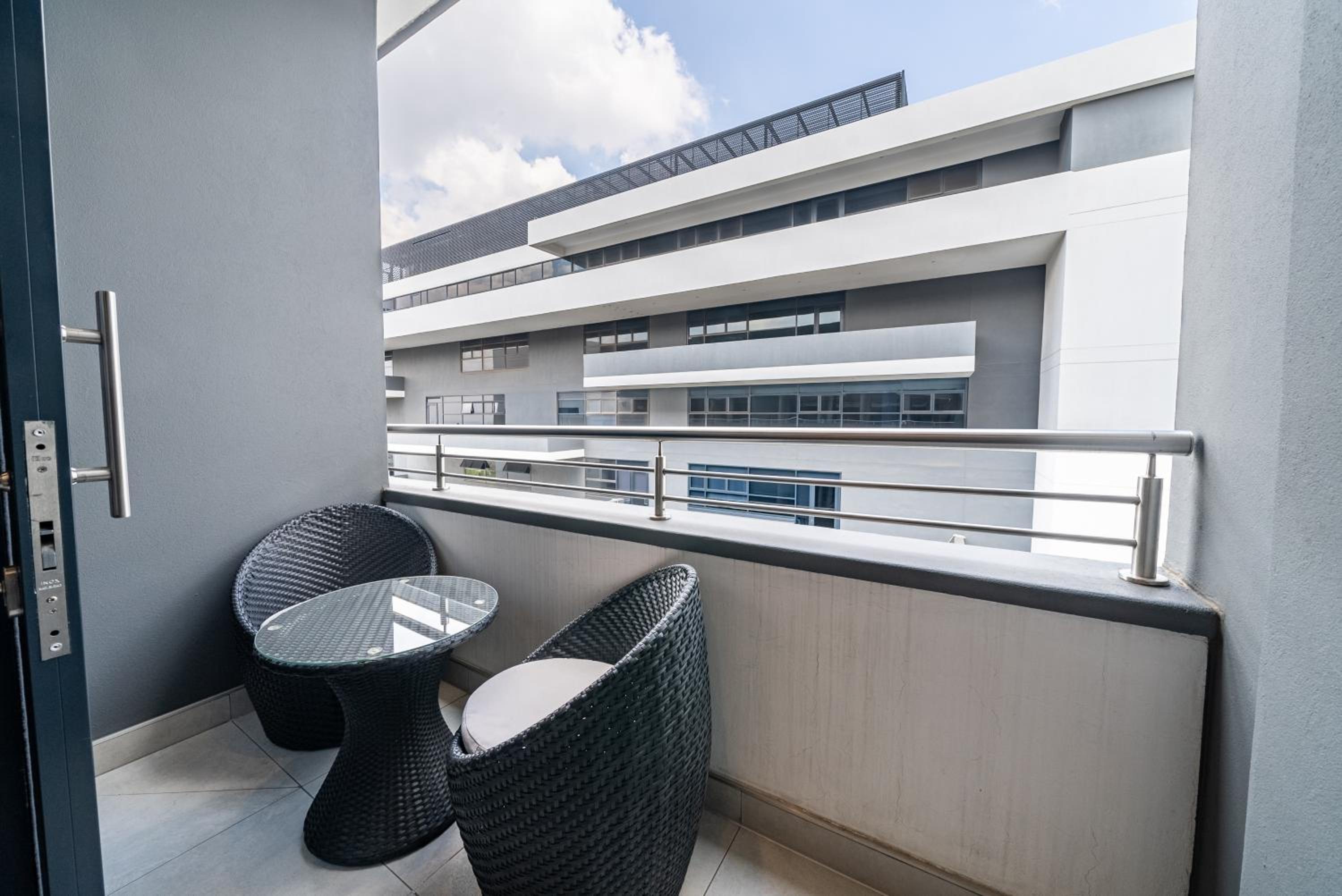 Illovo Central Apartments