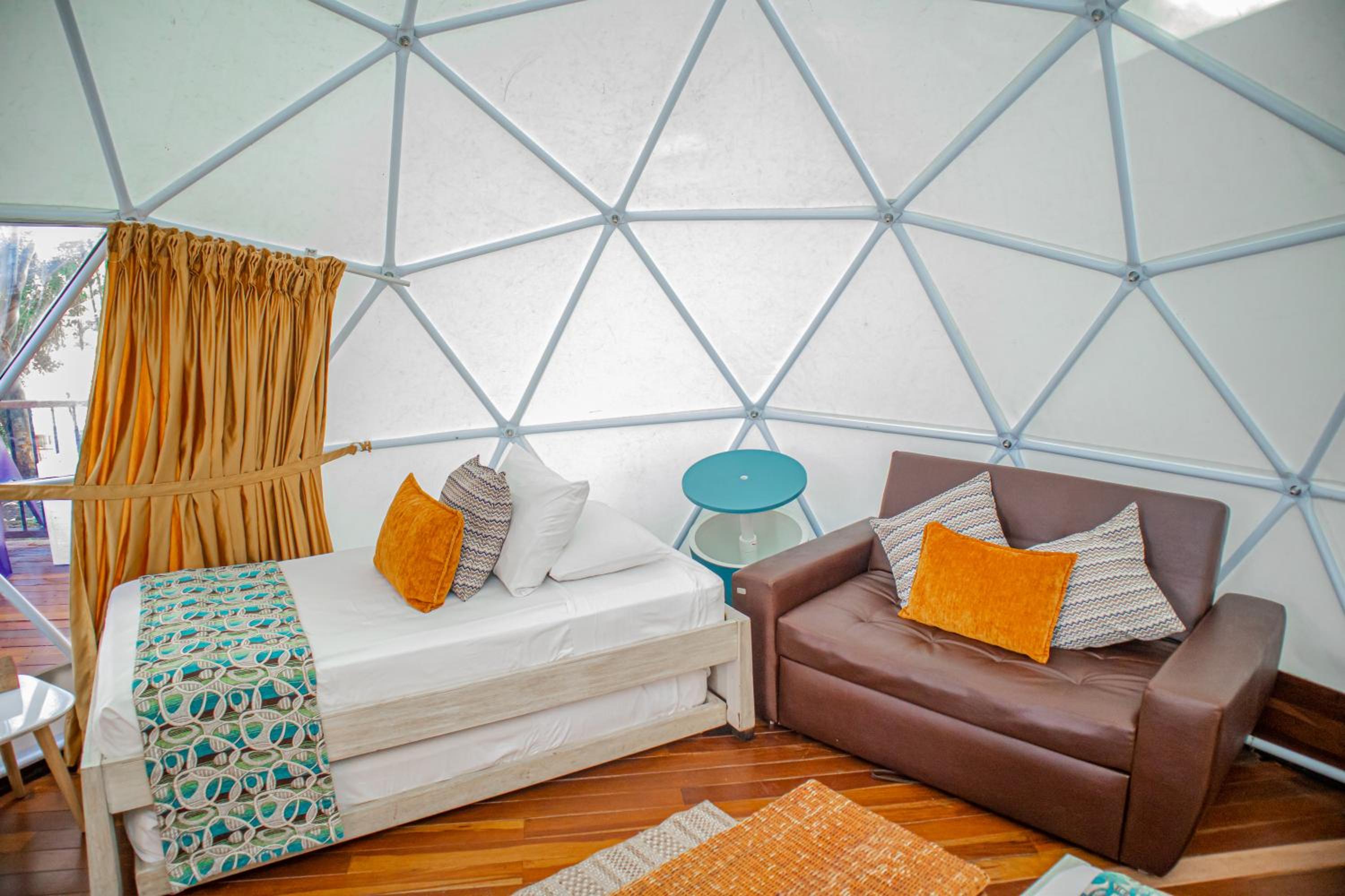Glamping - Centro Vacacional Comfandi Lago Calima