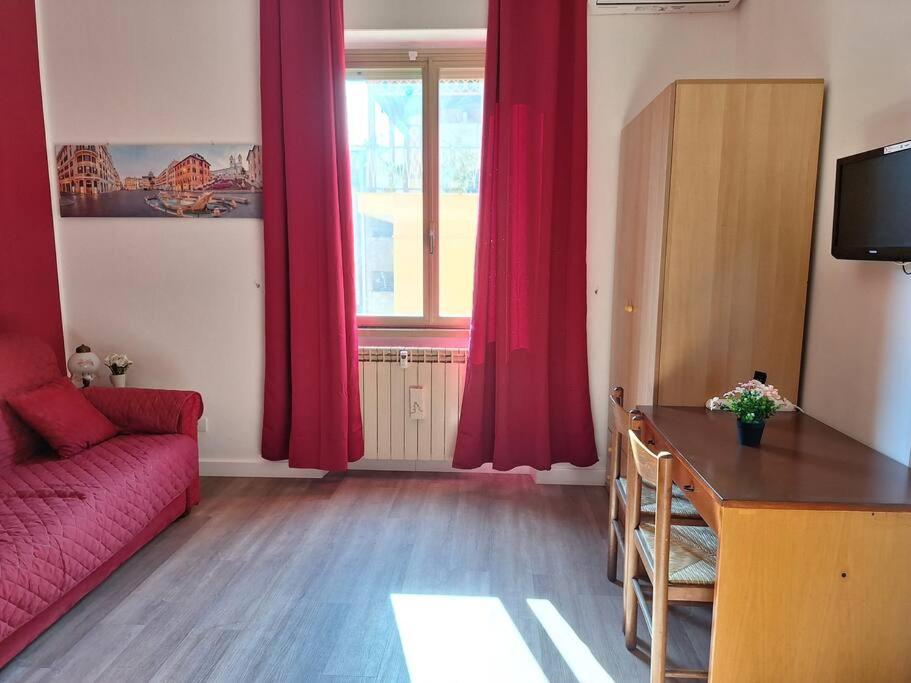 Alloggio Caprara Accomodation Metro Cornelia
