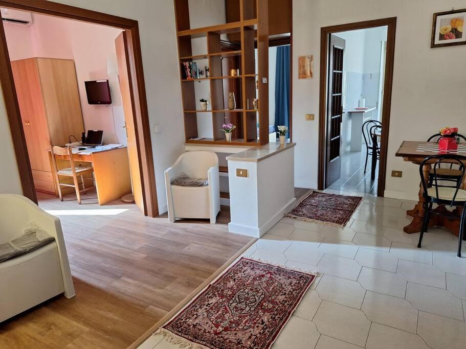 Alloggio Caprara Accomodation Metro Cornelia