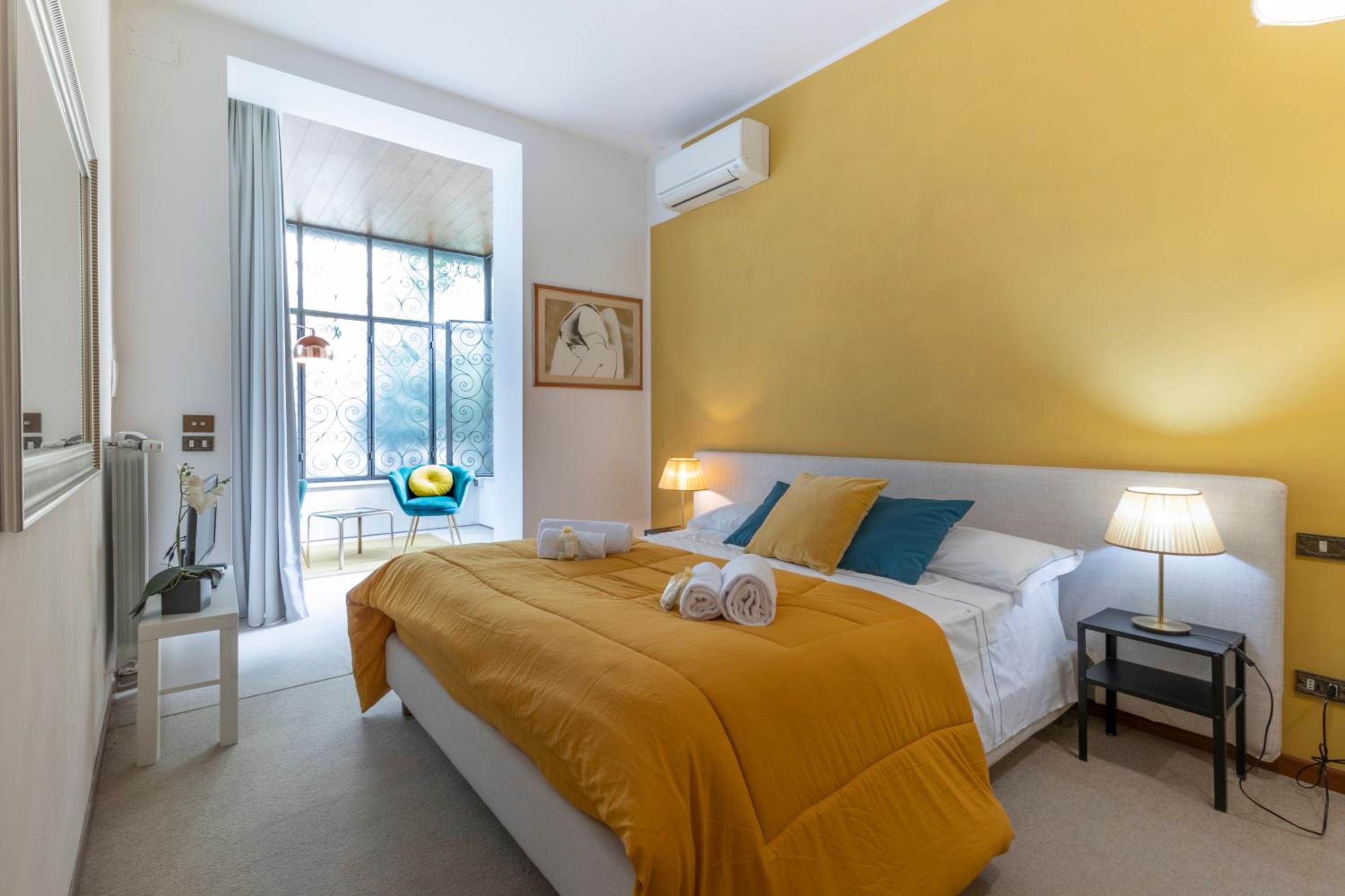 Villa Lia - Apartment in Villa with private garden and Pool