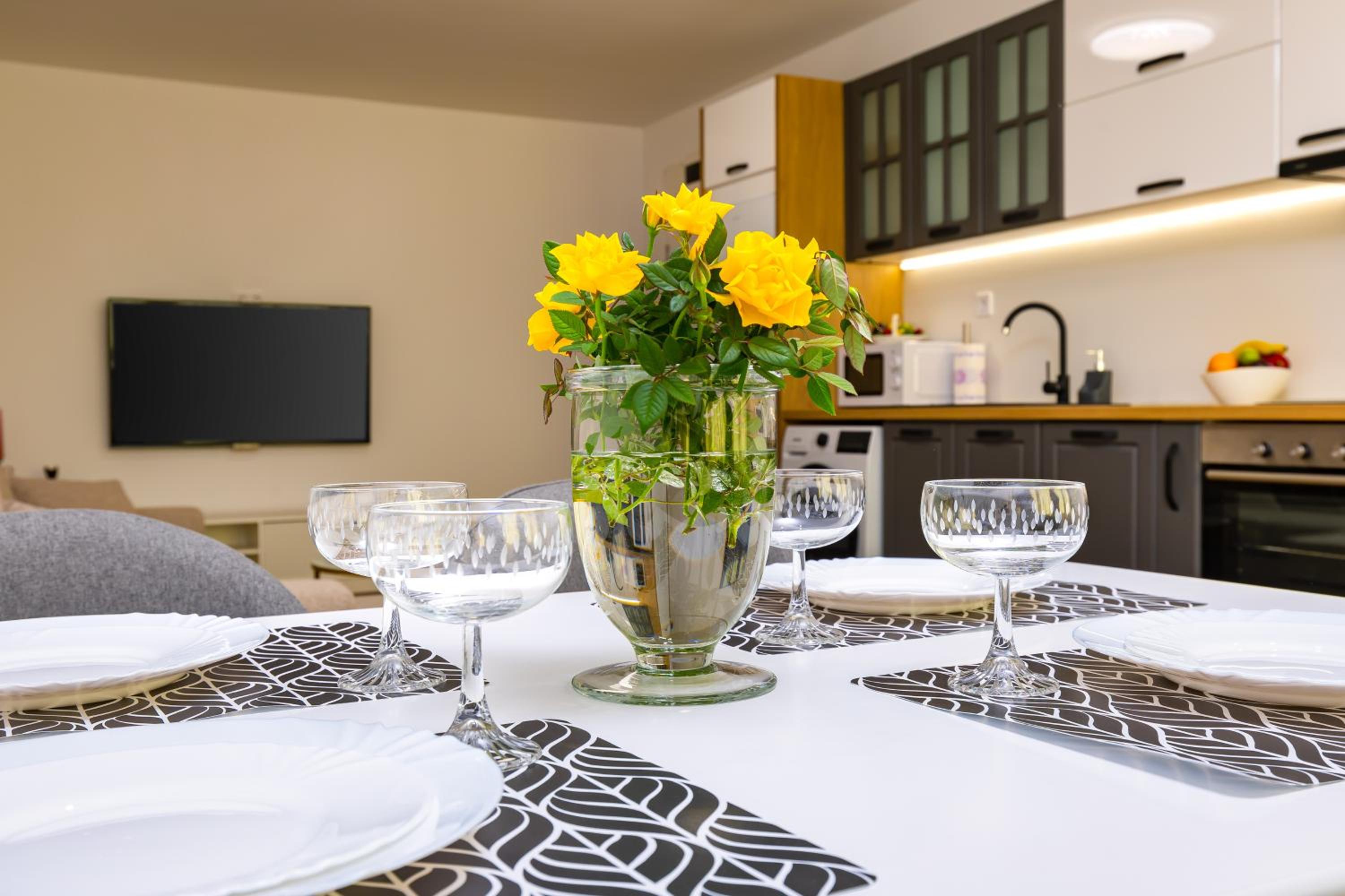 Cozy and comfortable southern apartment, Kapana district, Plovdiv, Center