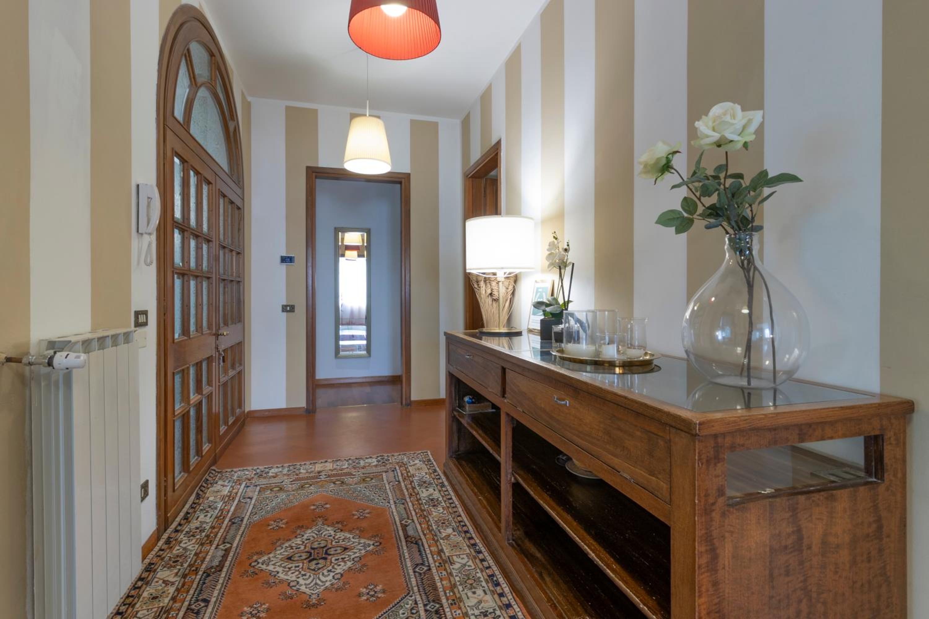 Villa Lia - Apartment in Villa with private garden and Pool