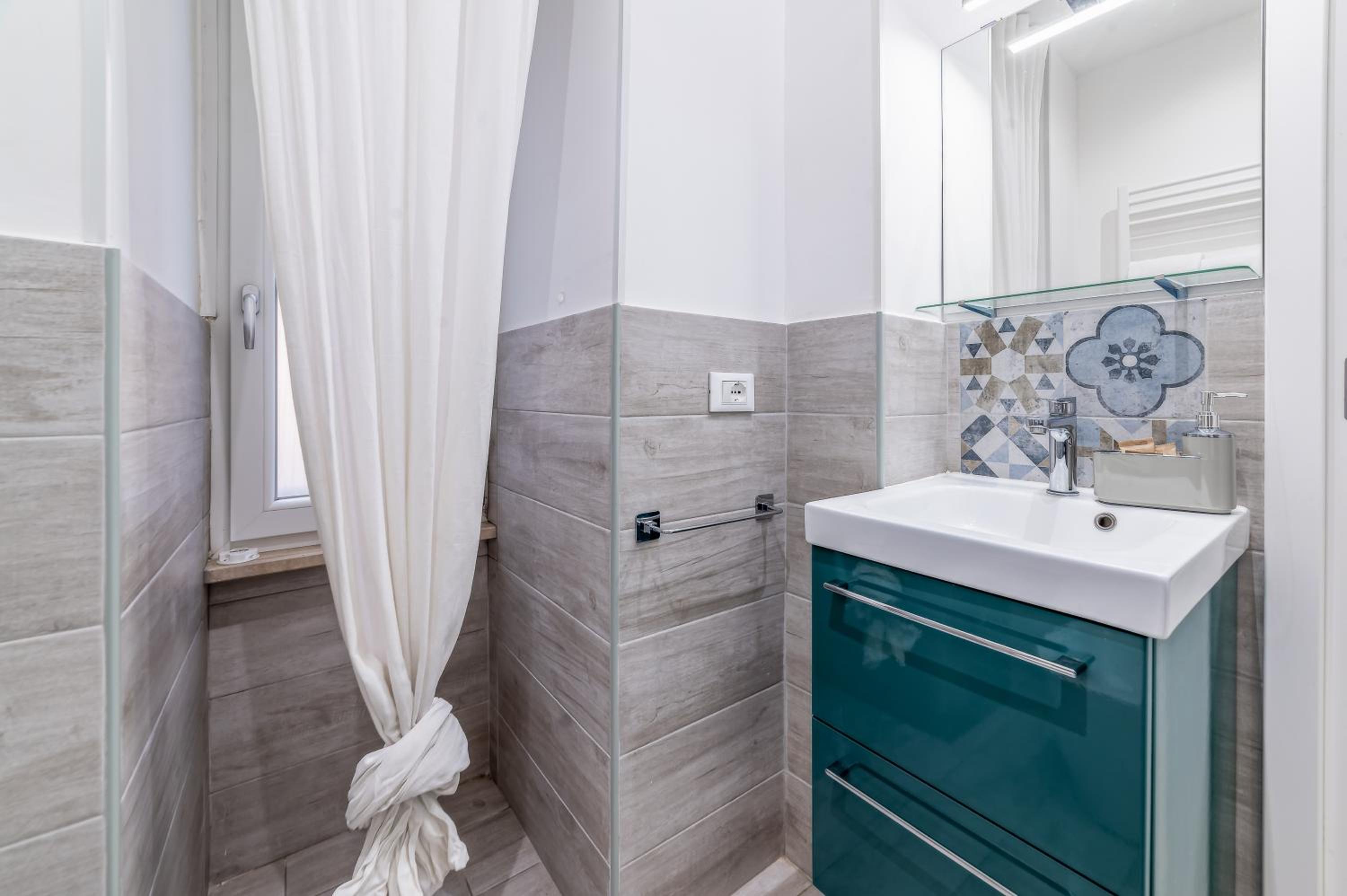 Cozy Enna Rooms - Metro Re di Roma