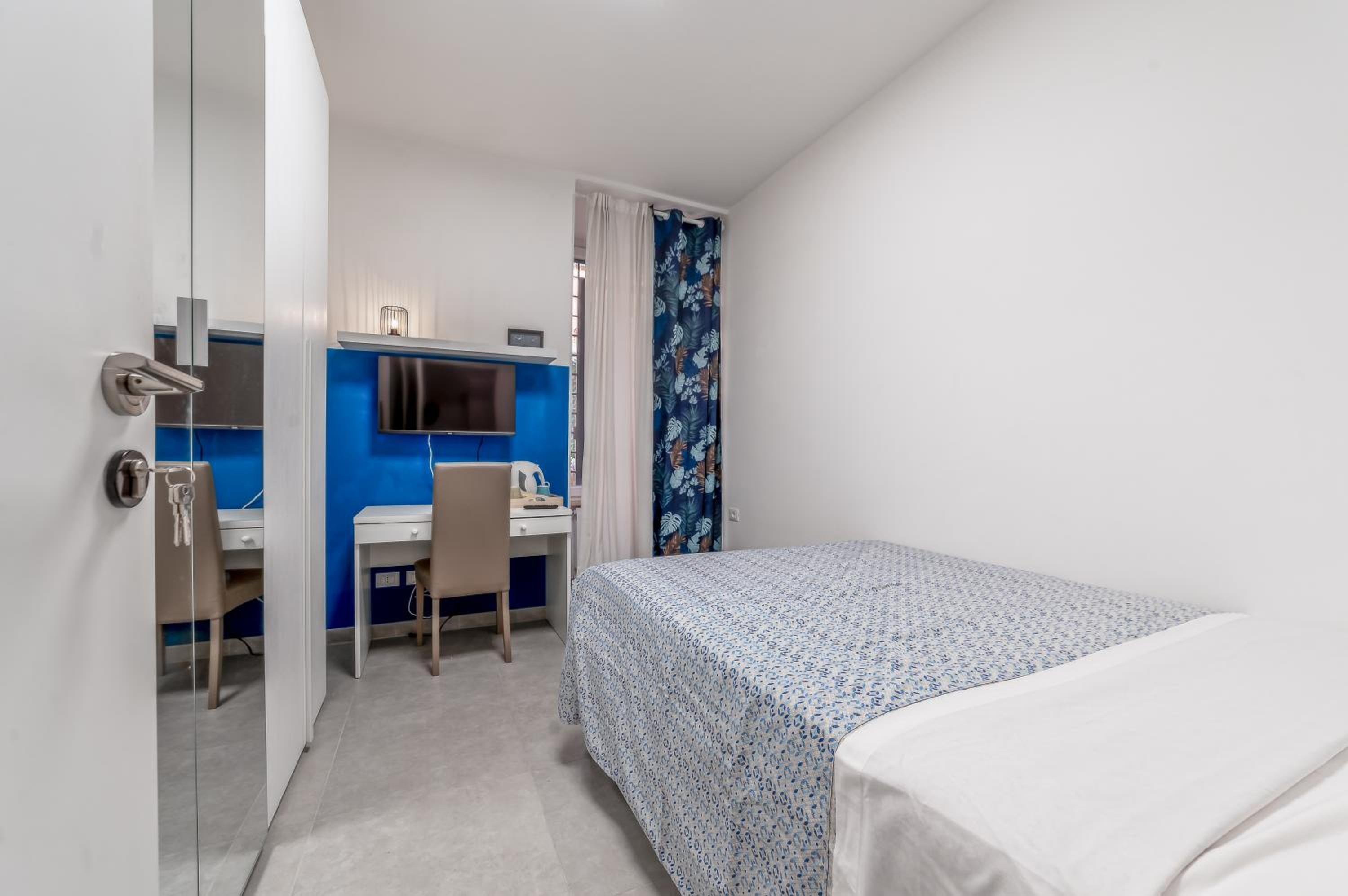 Cozy Enna Rooms - Metro Re di Roma