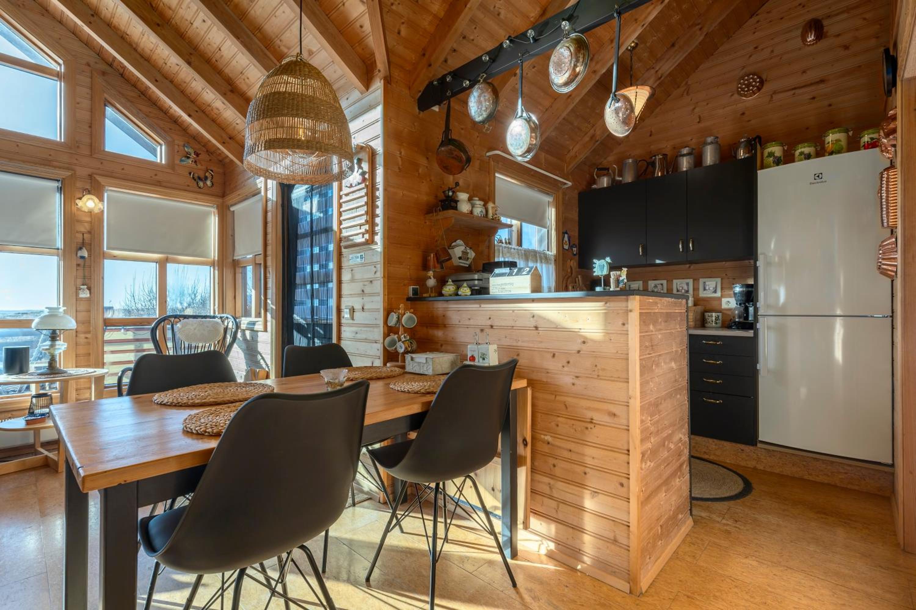 3BR Cabin in the Middle of Golden Circle view 2