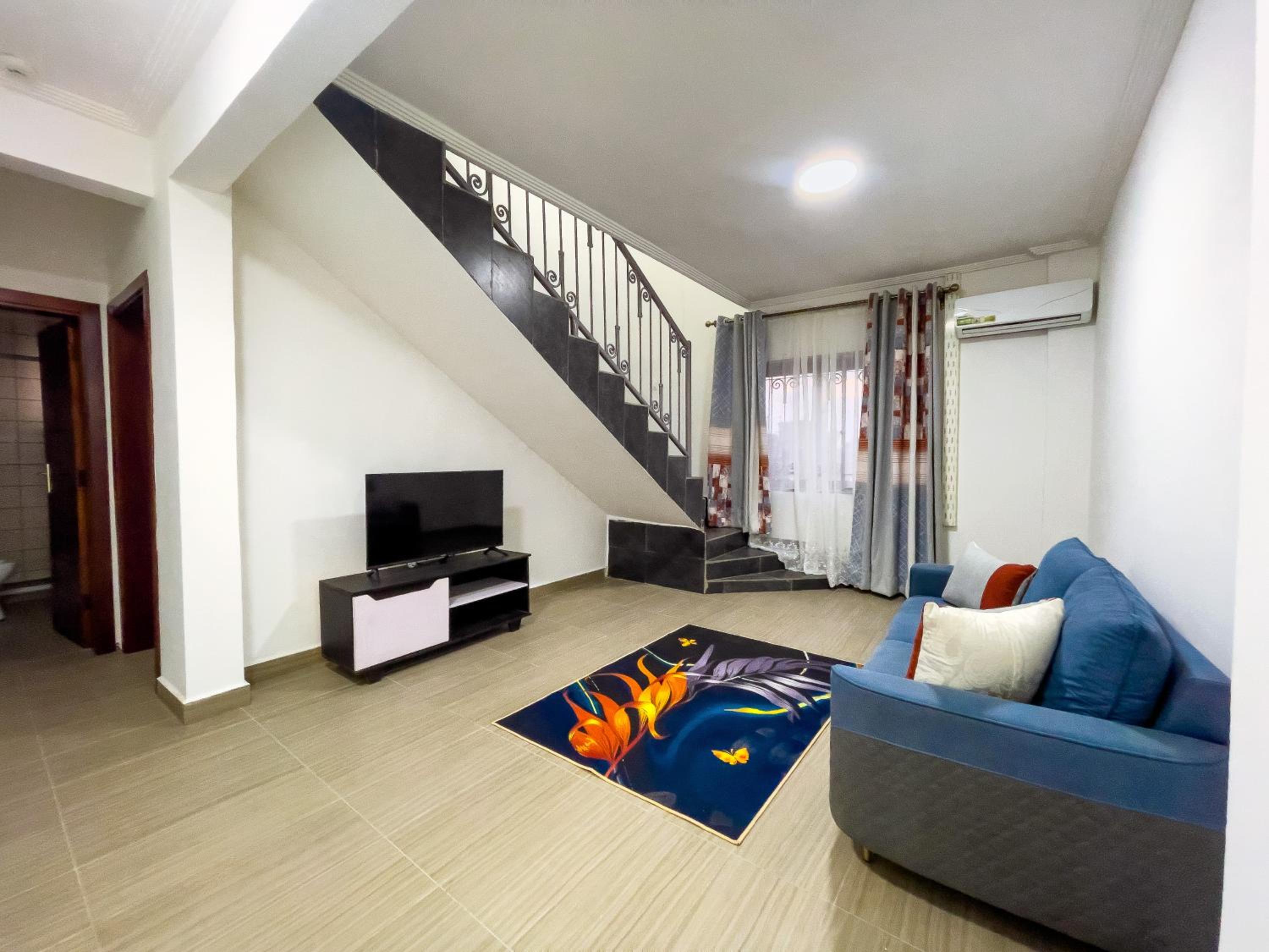 G&G Residency