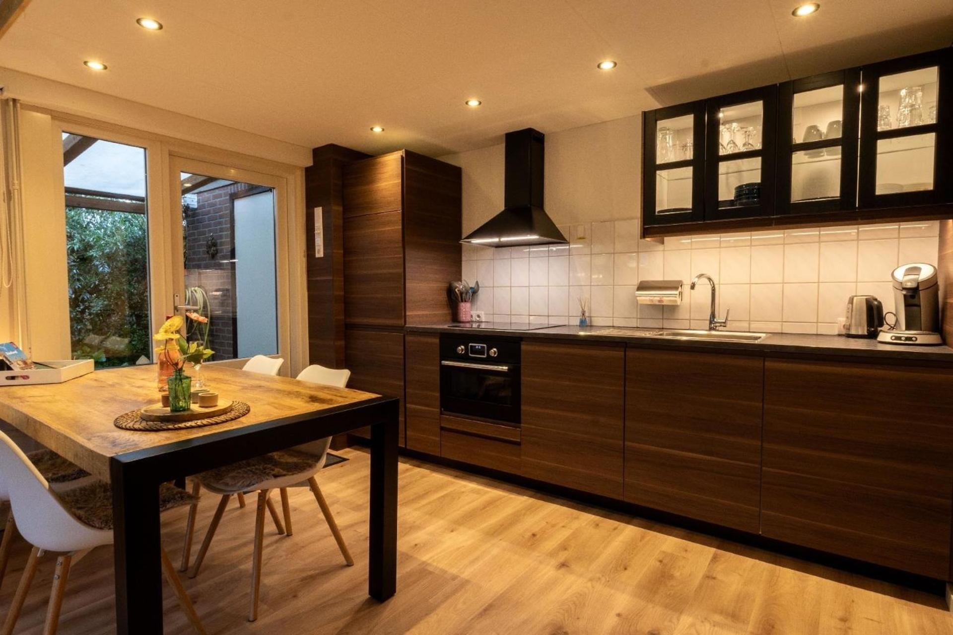 Well-Fit-Ness Ferienbungalow mit Jacuzzi, IR-Sauna, Solarium, Stepper, Crosstrainer und Slenderbank view 3
