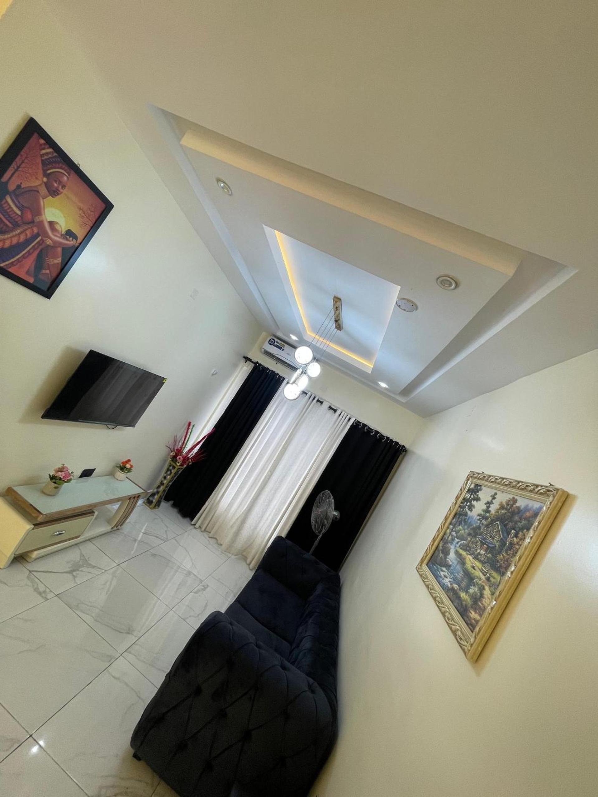 Royal Luxury Apartment view 3