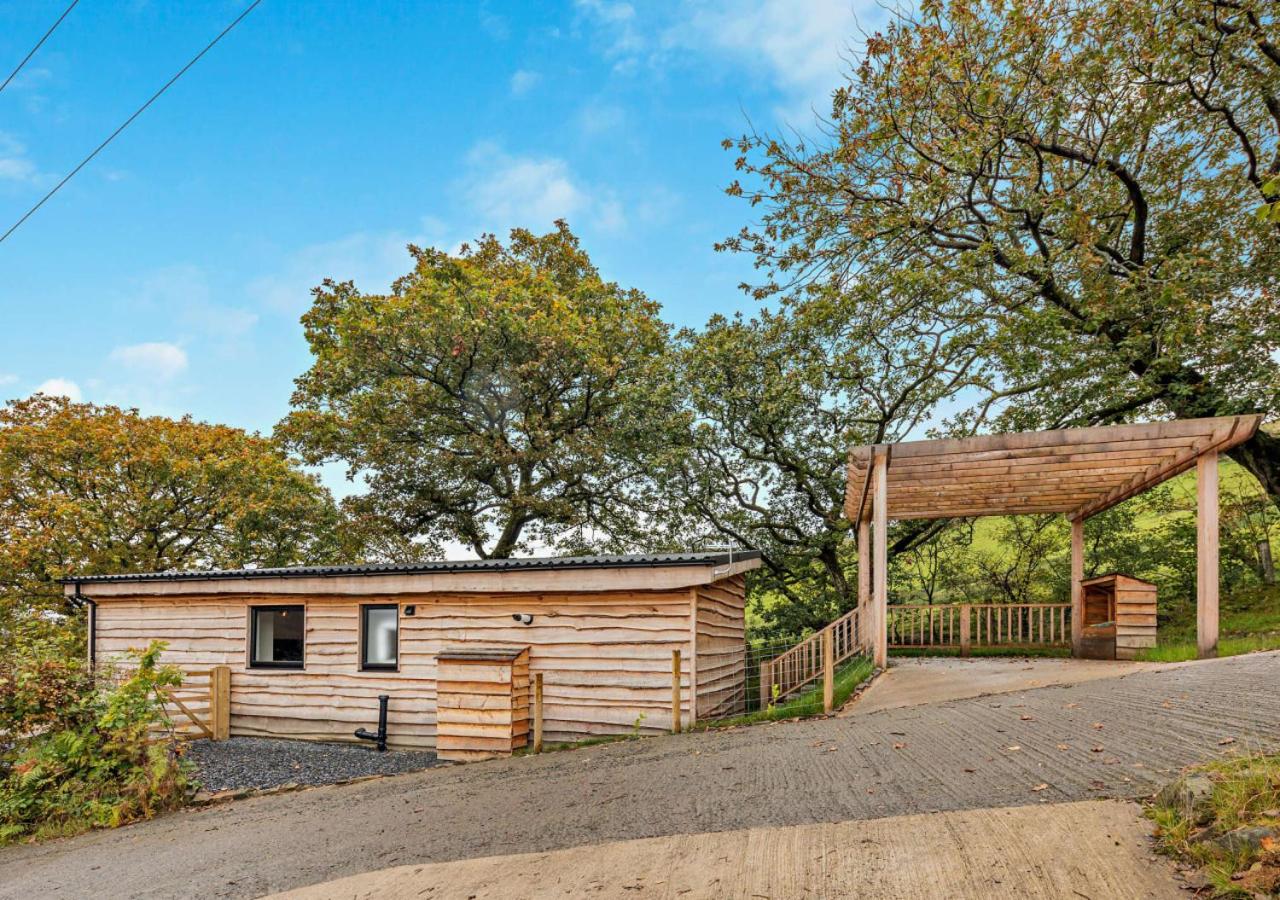 1 Bed in Llanerfyl oc-d30168 view 2