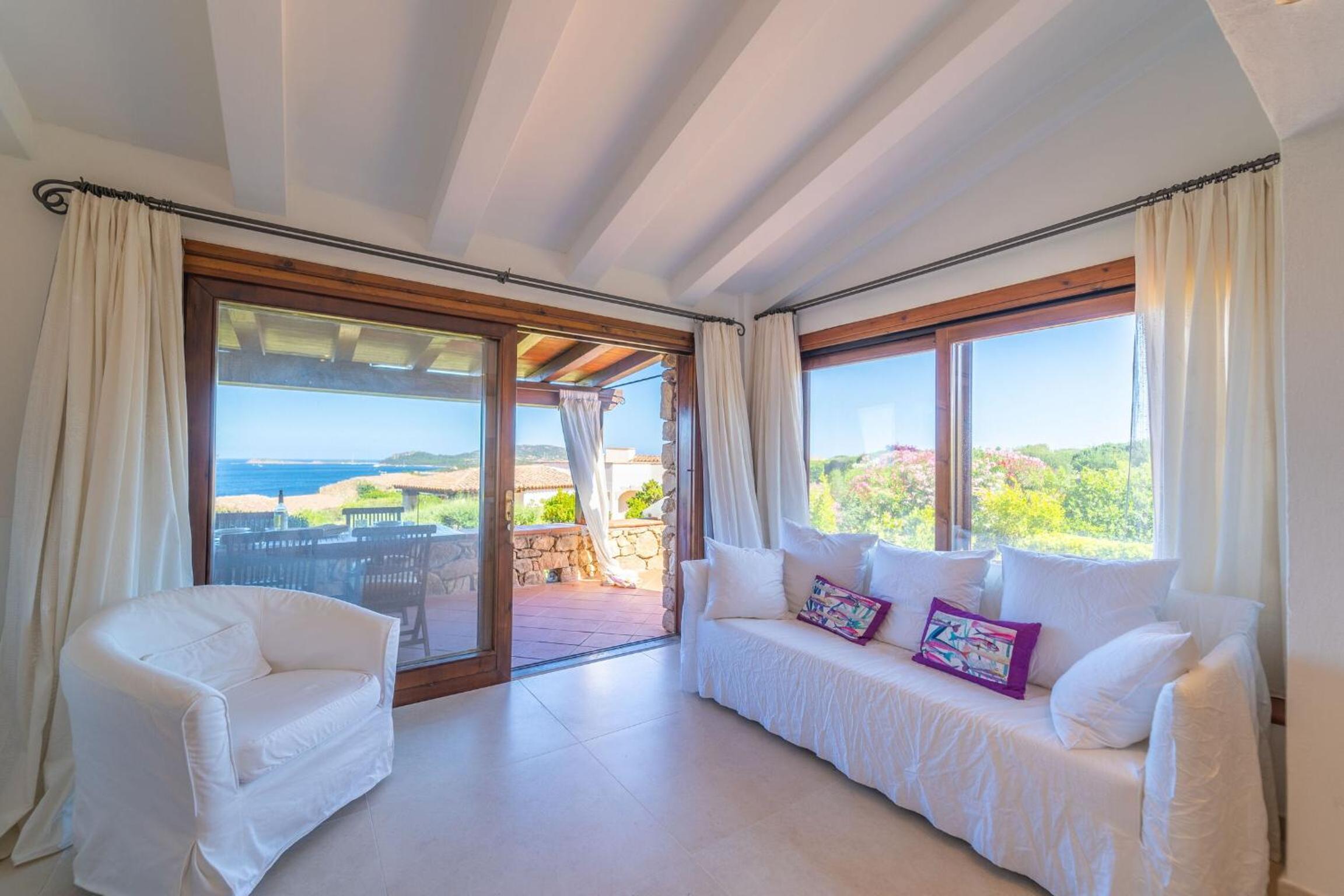 Villa Piperita - By Searly