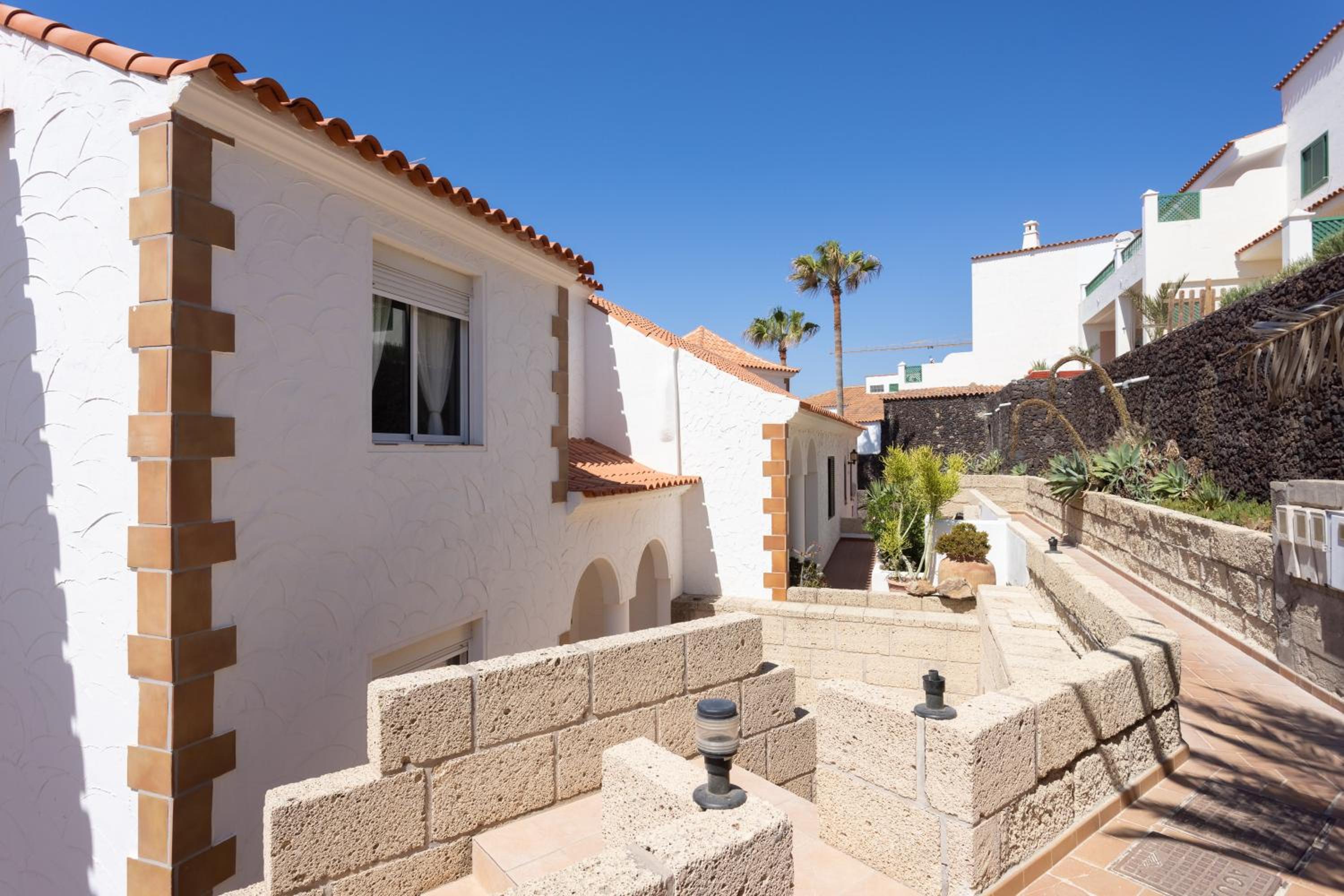 Casa Naranja - Heated pool view 5