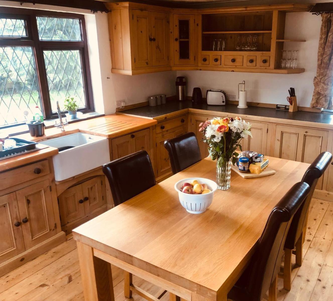 Massive 4 bed with countryside views in Peterborough