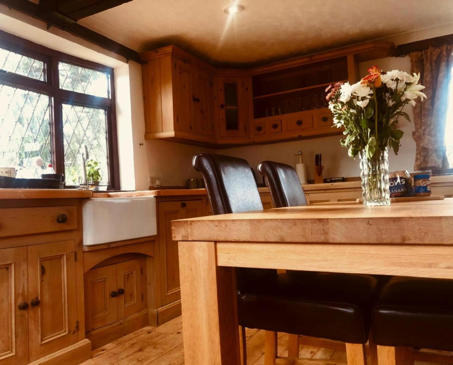 Massive 4 bed with countryside views in Peterborough