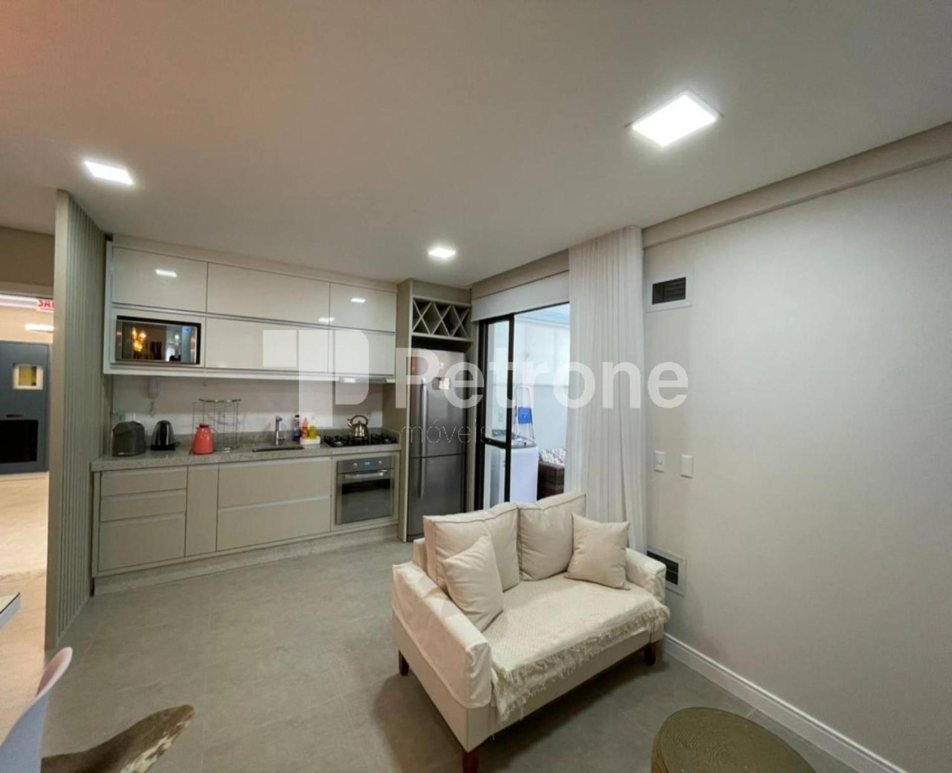 Residencial Benjamin - Apartamento garden a 2 minutos da praia de Palmas, com espaços internos e externos amplos para até 8 pessoas