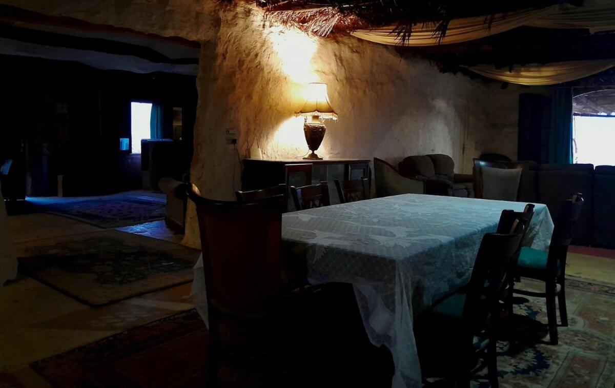 Dahshour Mudhouse Fayoum Desert Road 27km from Pyramid Maydoum Package 4Days 3Nights 500USD full board Visit of Pyramids Khan El Khalili Museum cairo by ni