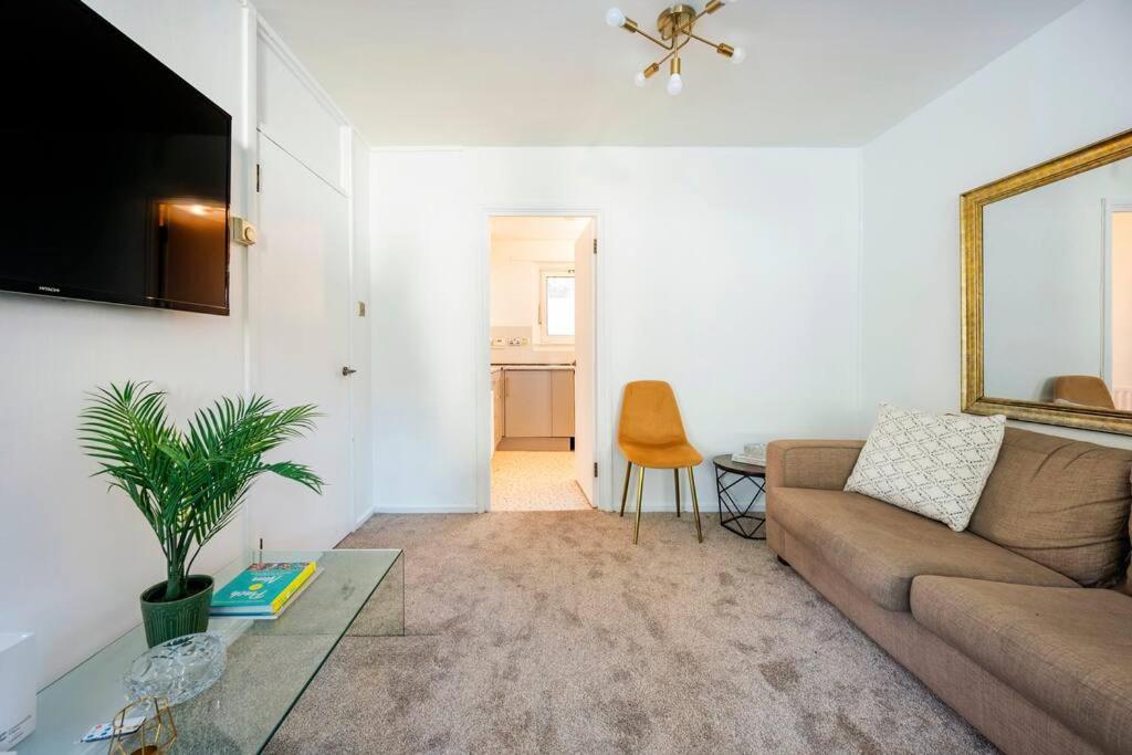 Beautiful 3-bed house-the centre