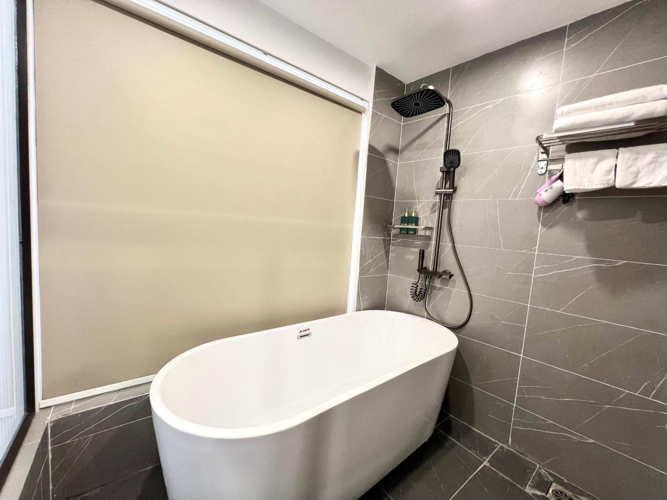 22housing Hotel 20 Linh Lang