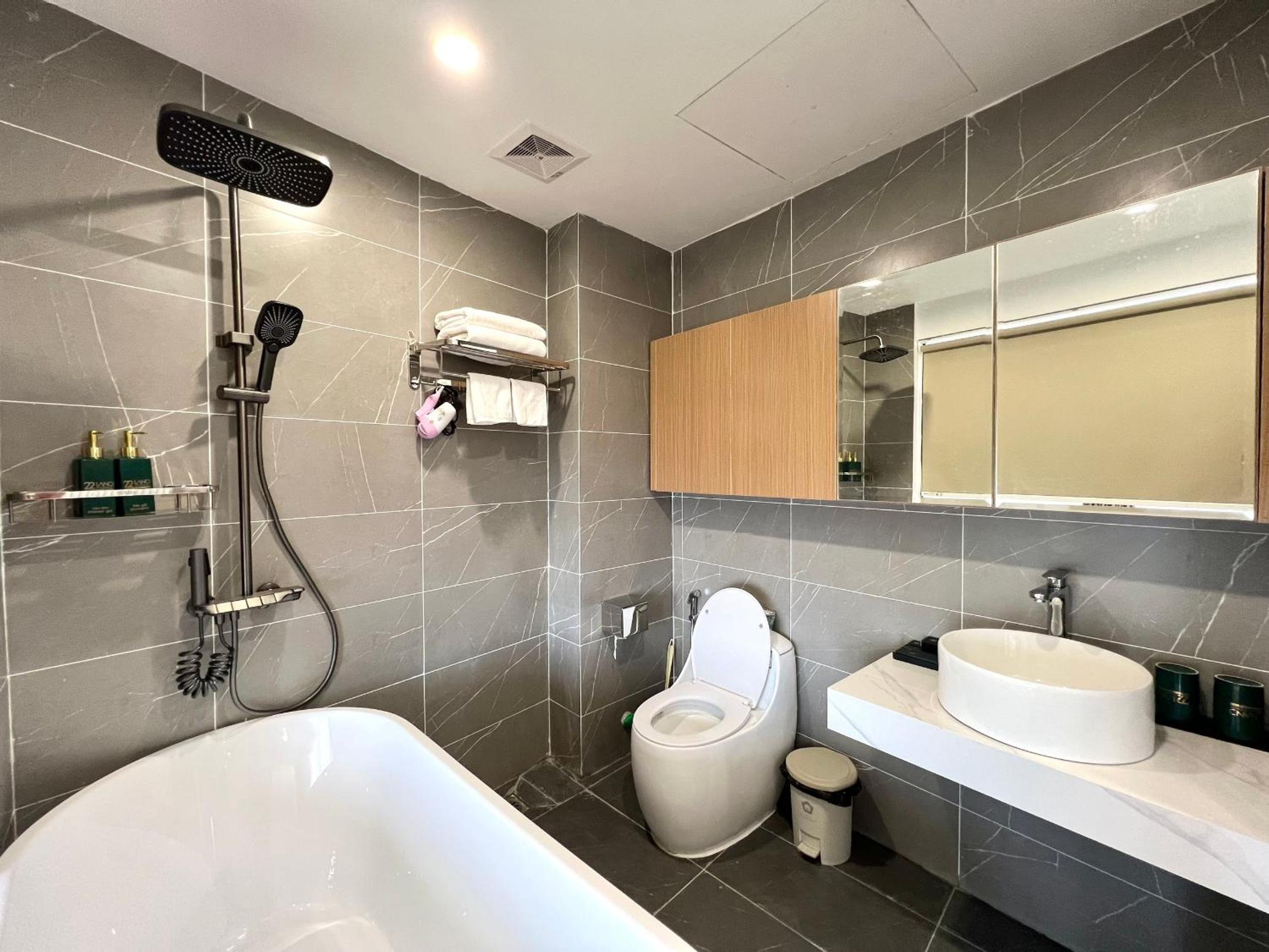 22housing Hotel 20 Linh Lang