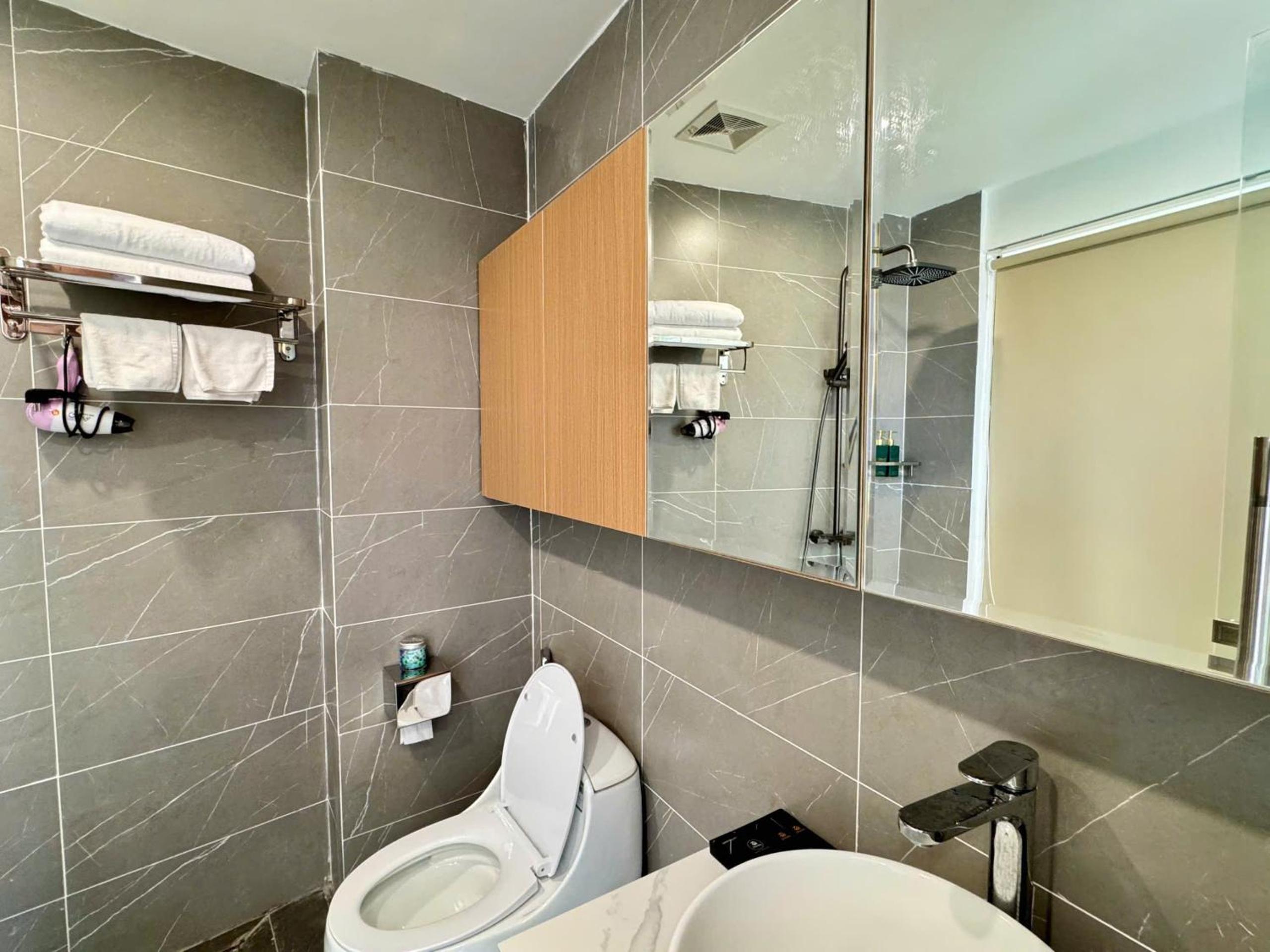 Housing22 Service Apartment 20 Linh Lang