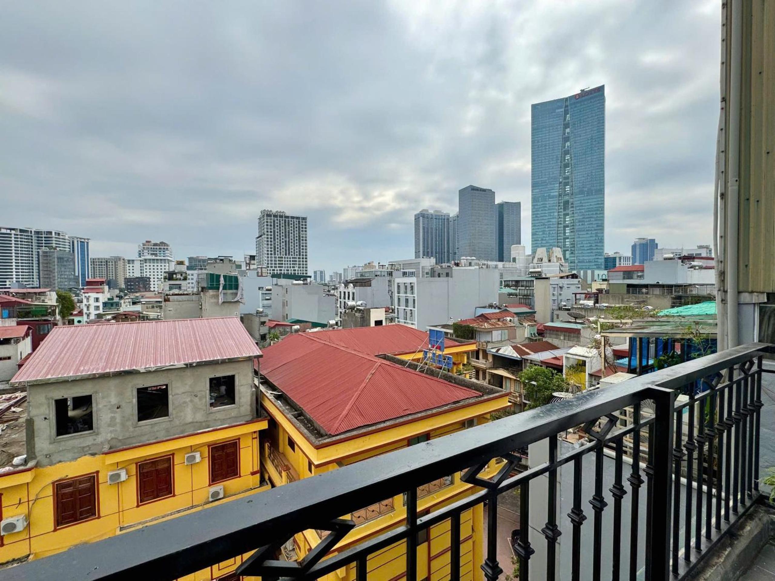 Housing22 Service Apartment 20 Linh Lang