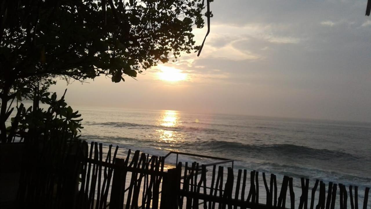 R Home Stay view 5