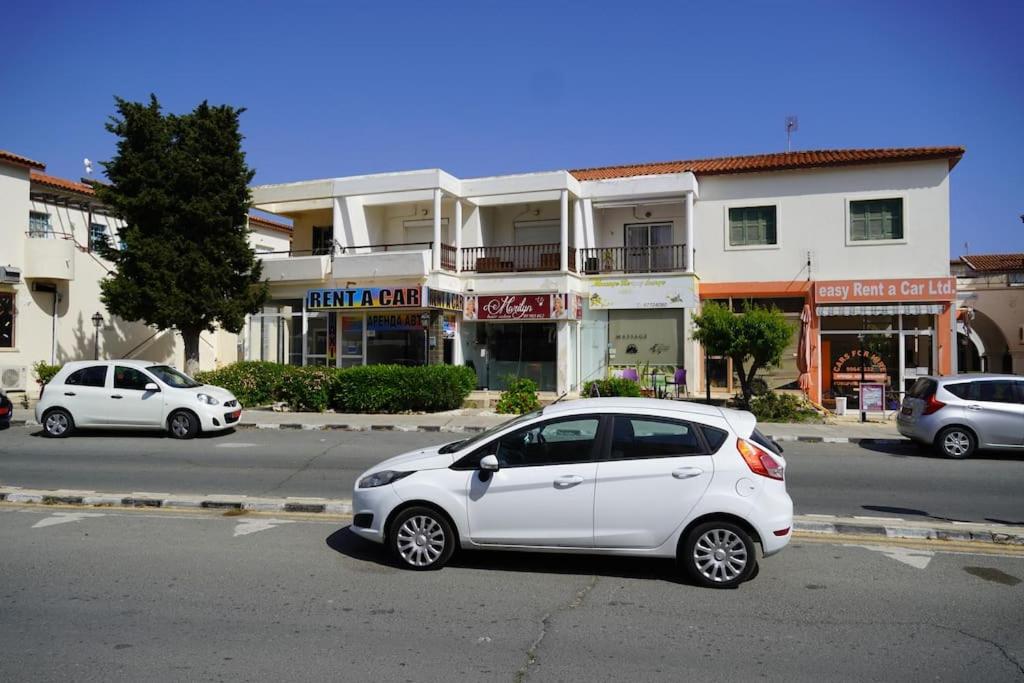 Casa Sol Seaside modern cozy 1bed apt in green yard