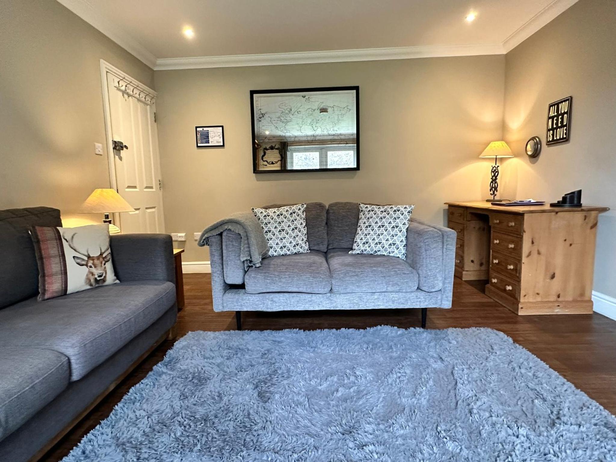 Lord Raglan House One Bedroom with Parking