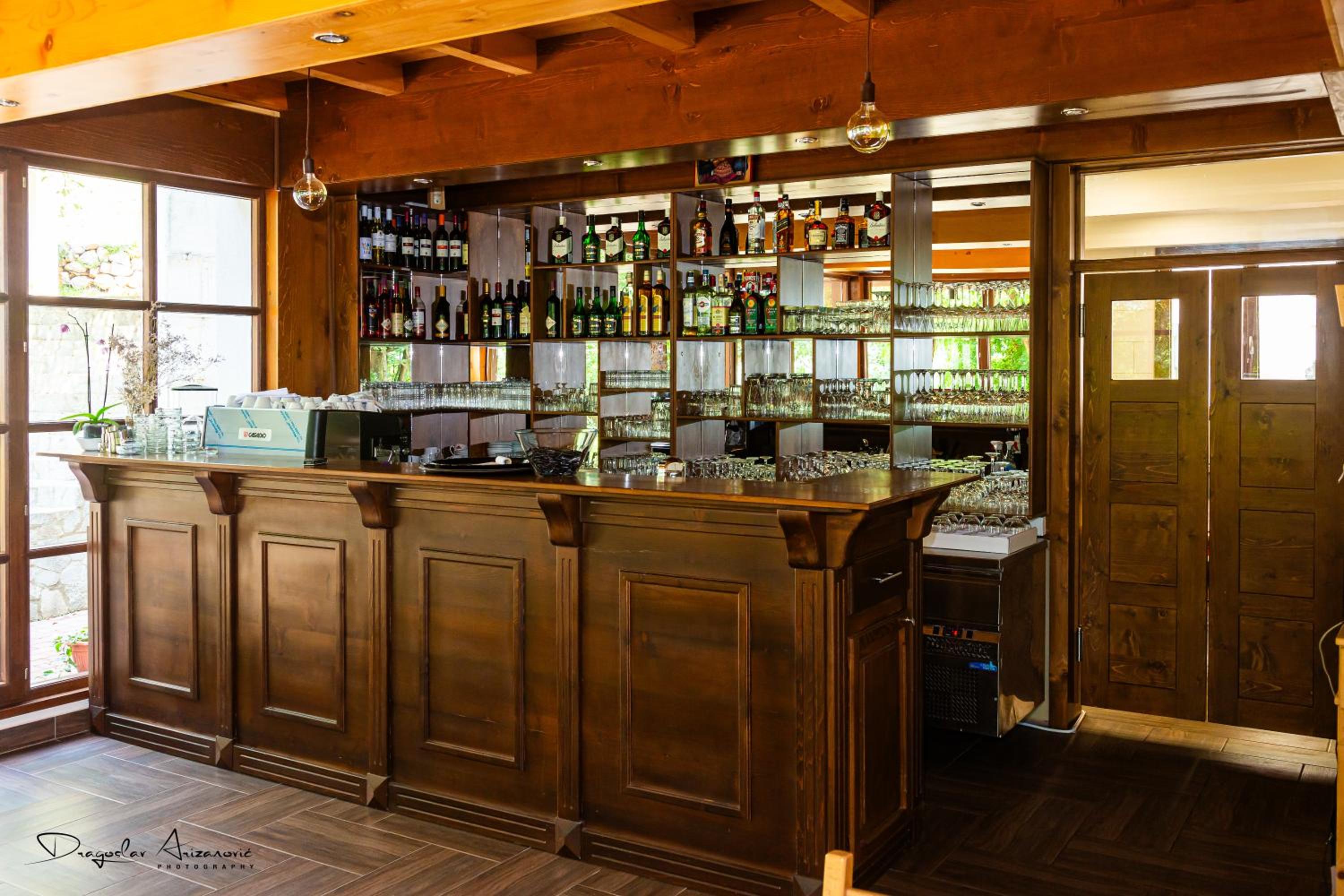 Restoran Lisine - Resavska pećina