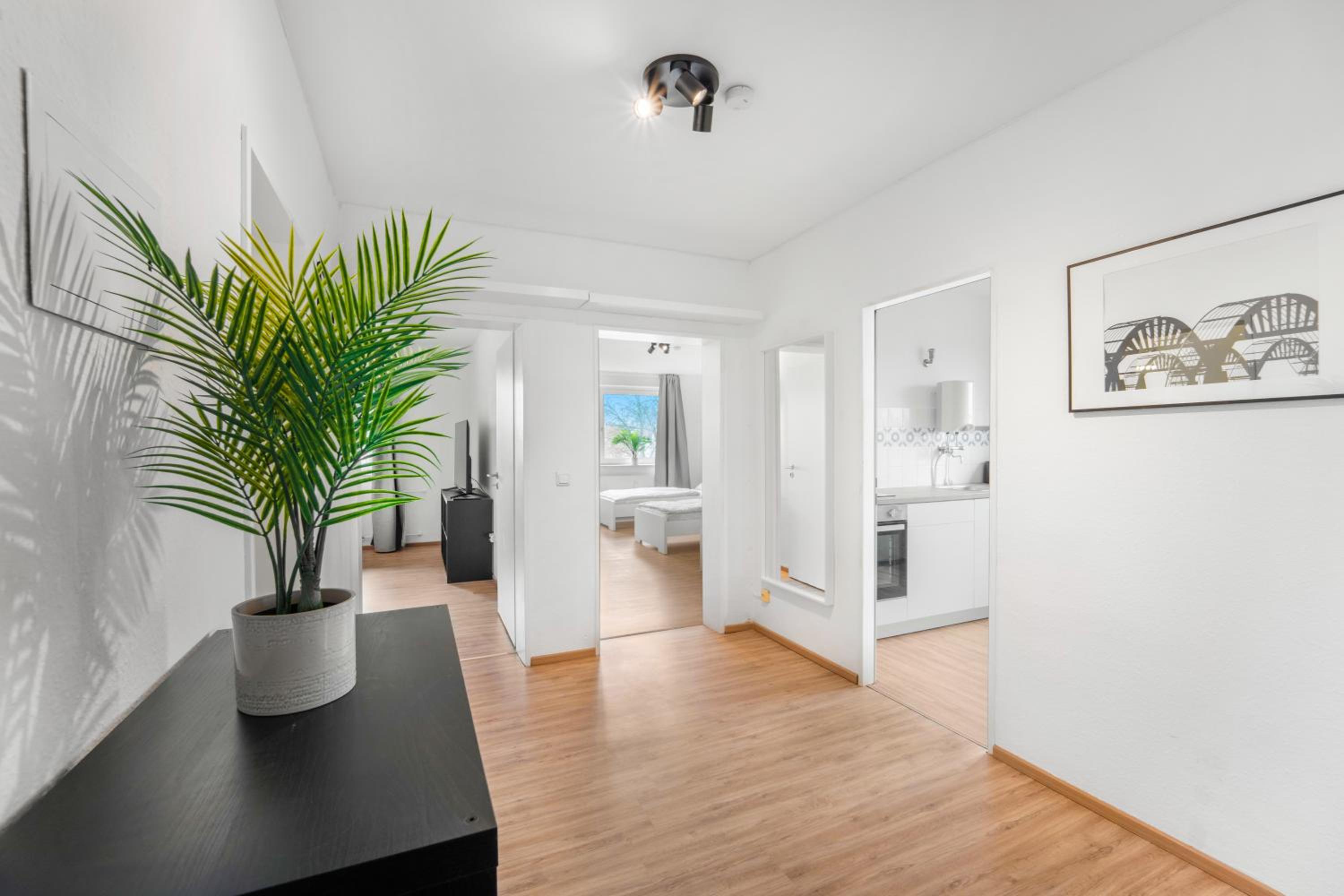 City Apartment- Work & Stay