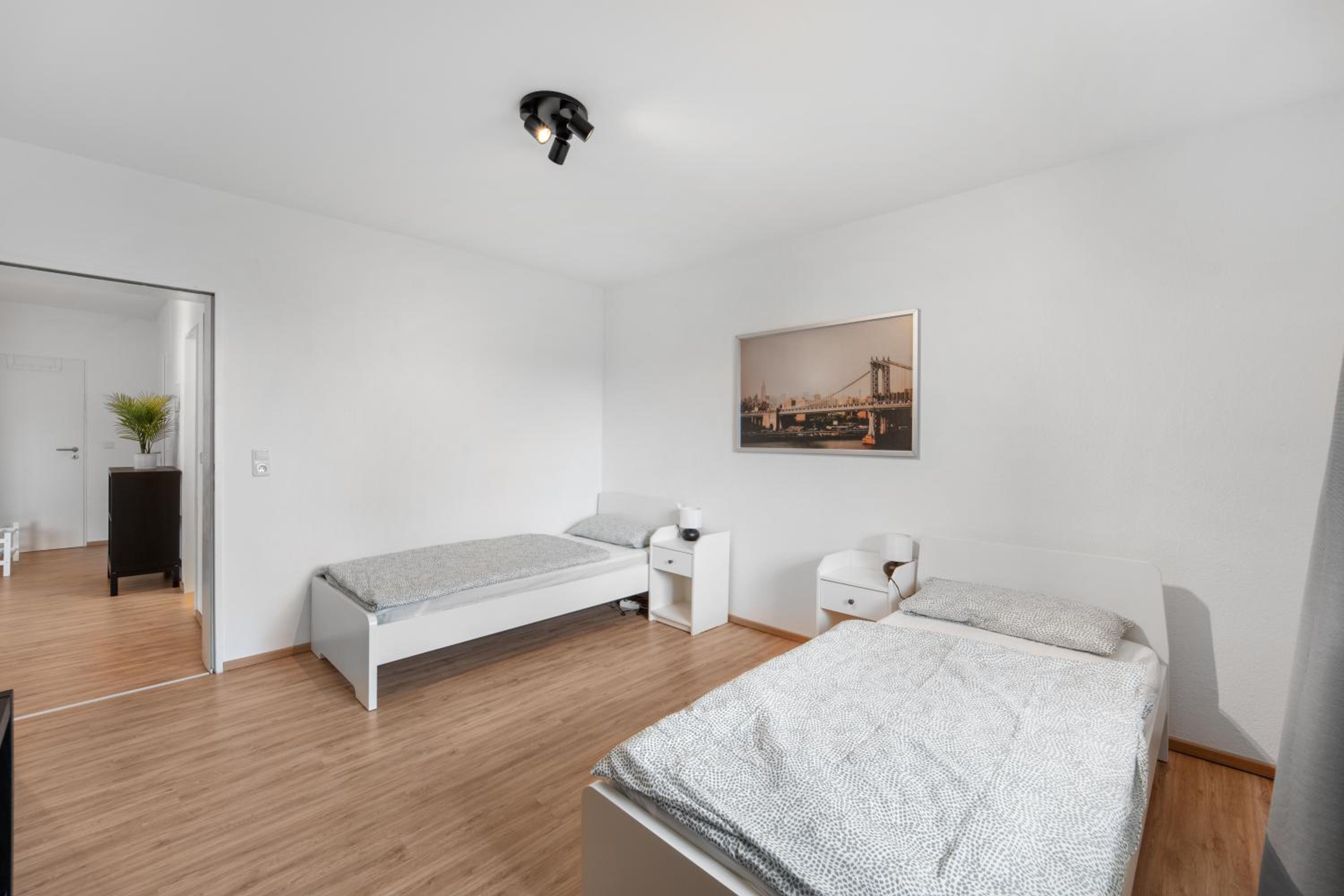 City Apartment- Work & Stay
