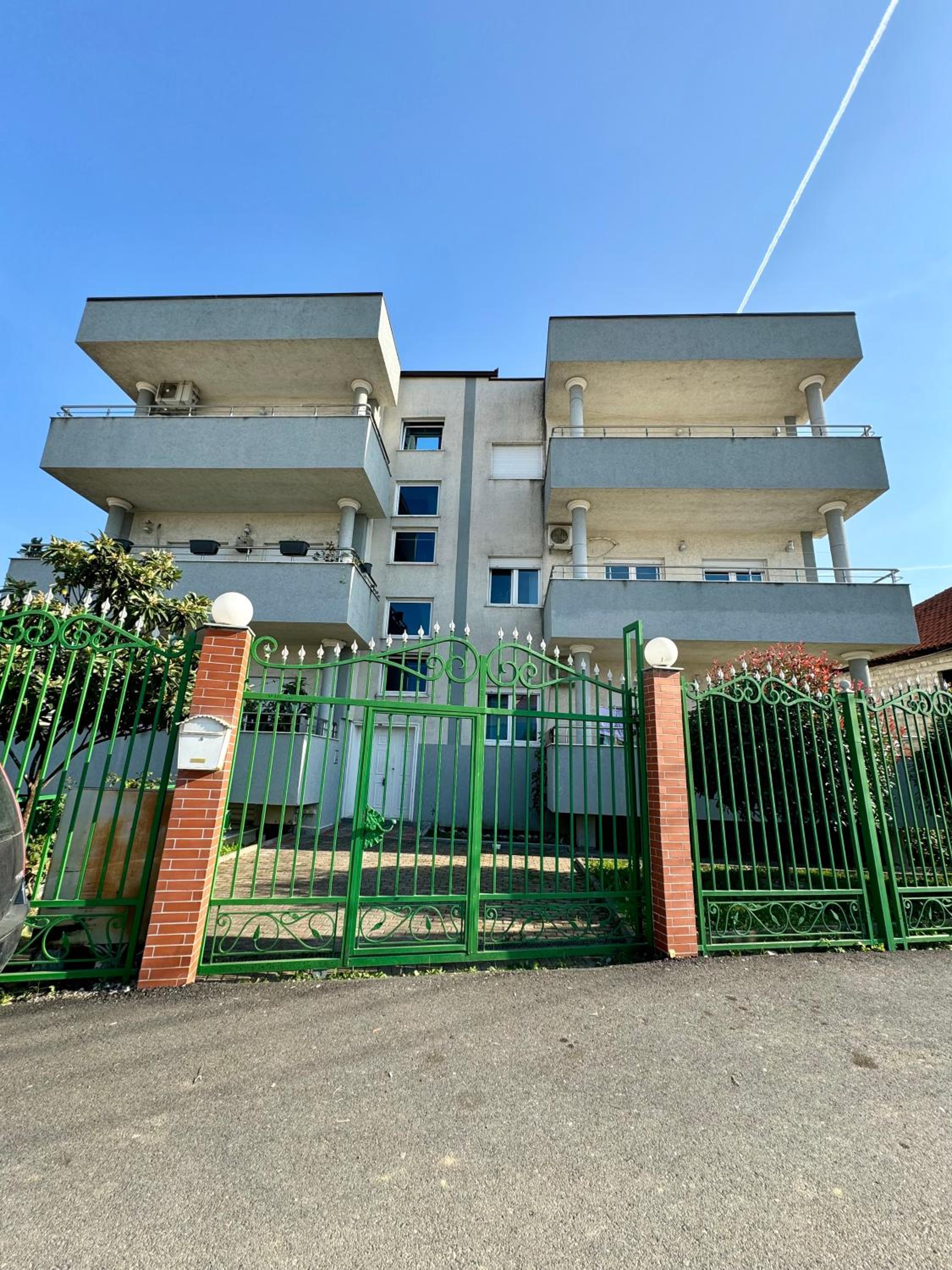 Spacious & Cozy Family Apt near Sanatorium