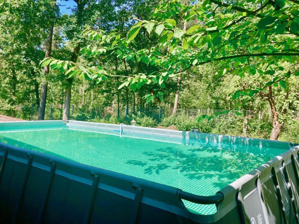 Ferienhaus Villa EMG Osnabrück Bielefeld in Preussisch-Oldendorf, Alleinlage, eigene Wald und See, Jacuzzi, Sauna für Familien Gruppen bis 20 Personen