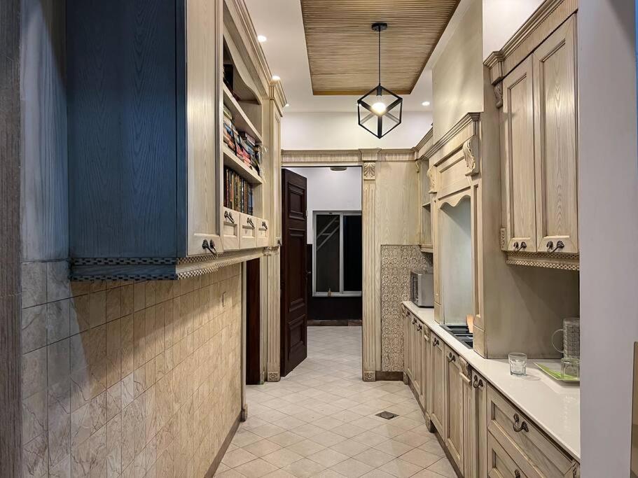 Exclusive 2BHK Lodge in Bahria view 3