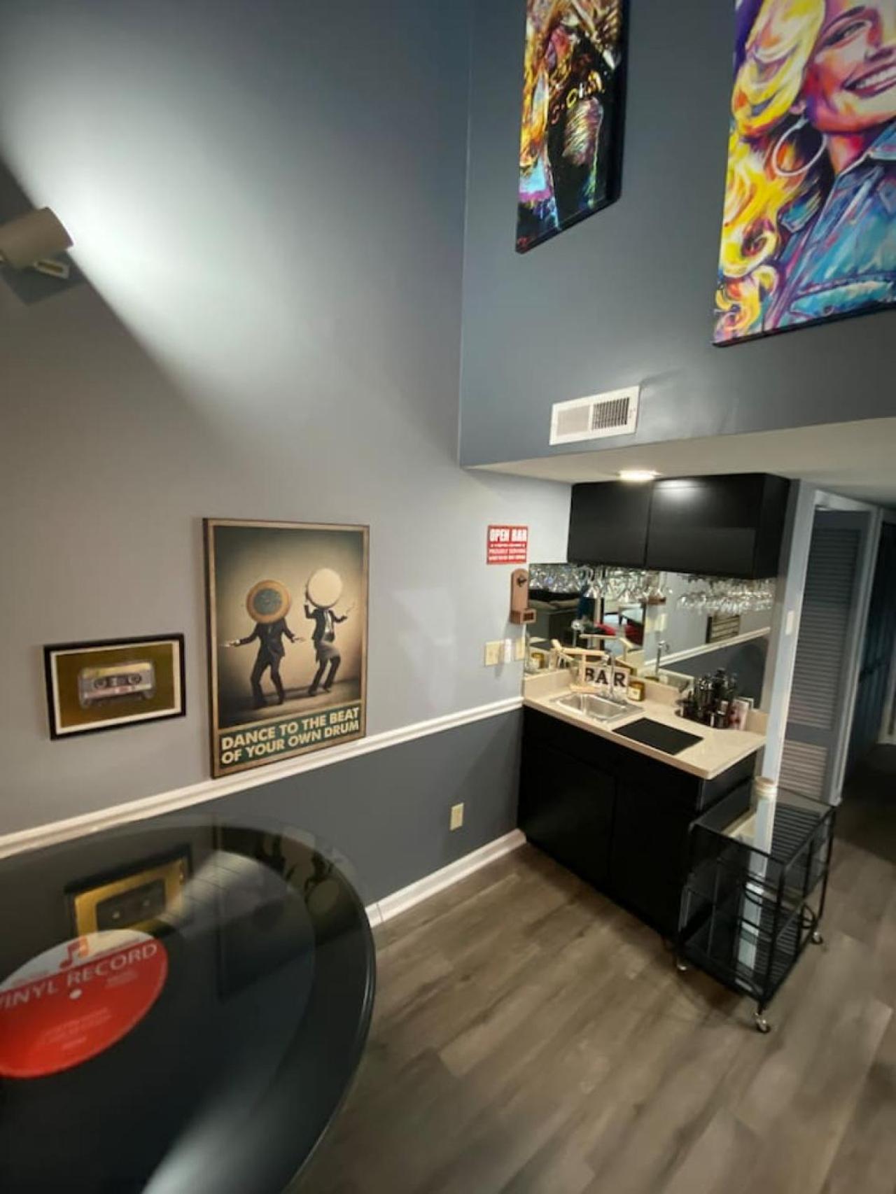 lounge