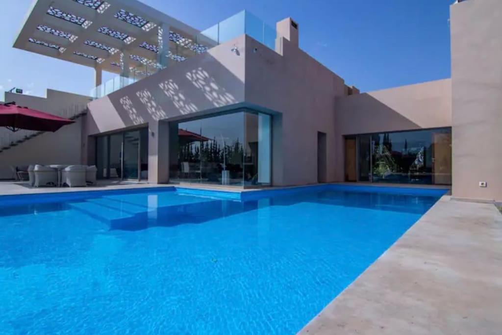 Villa de luxe vue sur l'atlas view 3